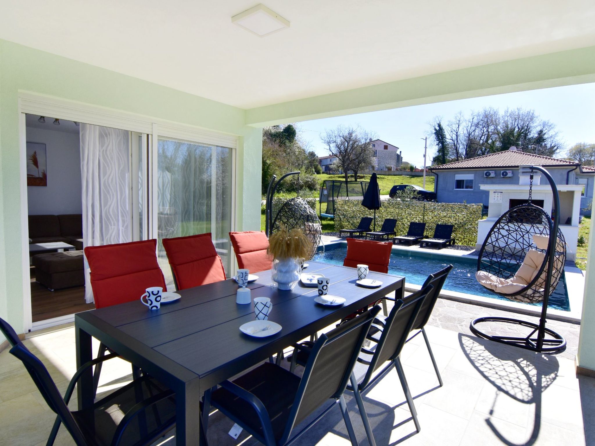 Buroli kuća-Image-tags.info