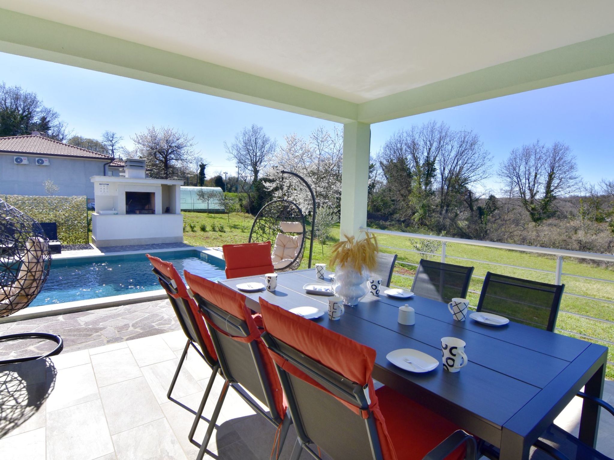 Buroli kuća-Image-tags.info