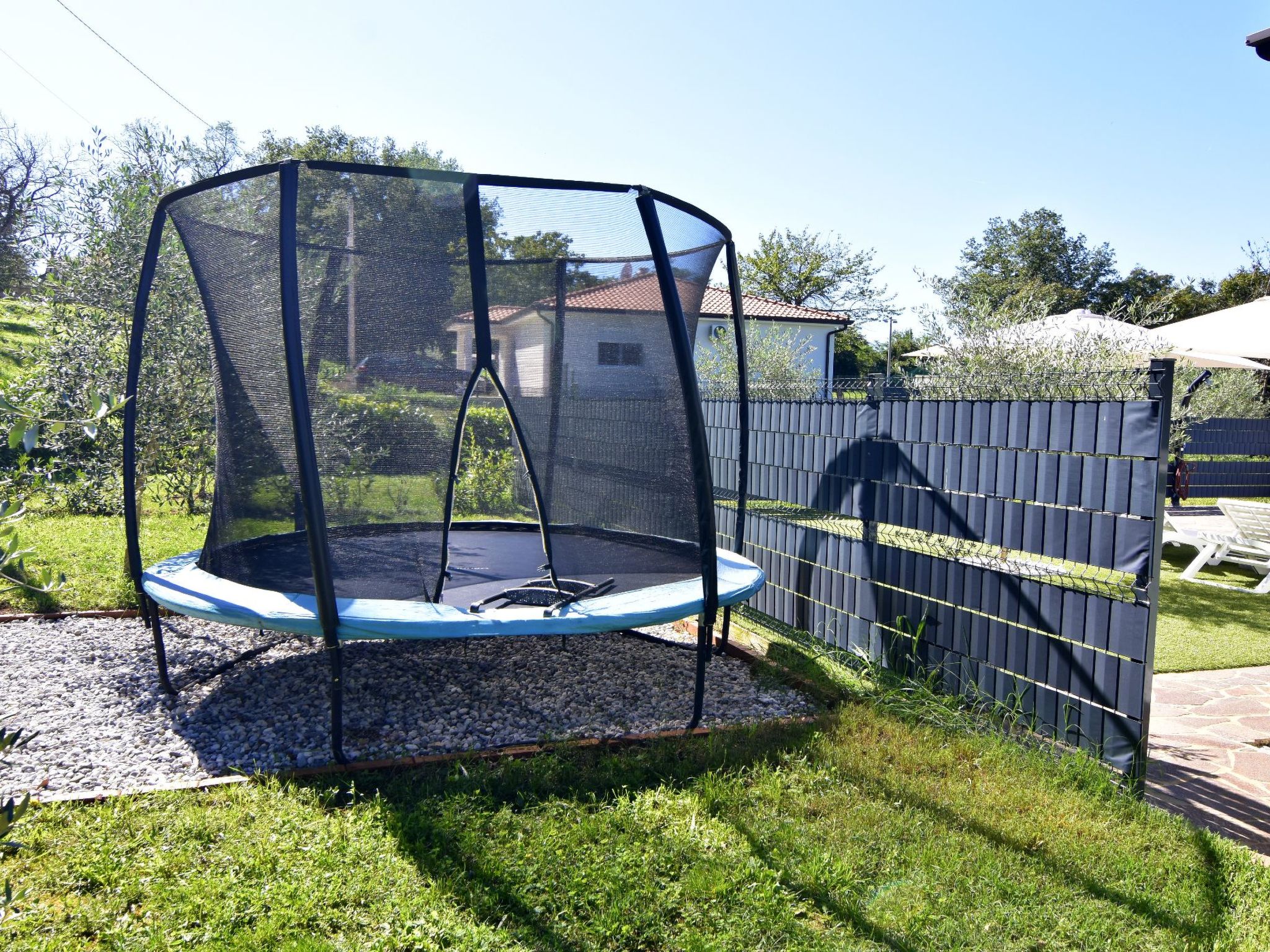 Buroli kuća-Image-tags.info