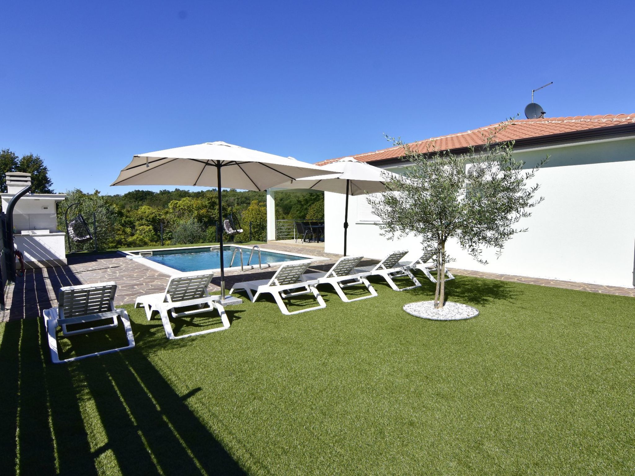 Buroli kuća-Image-tags.info