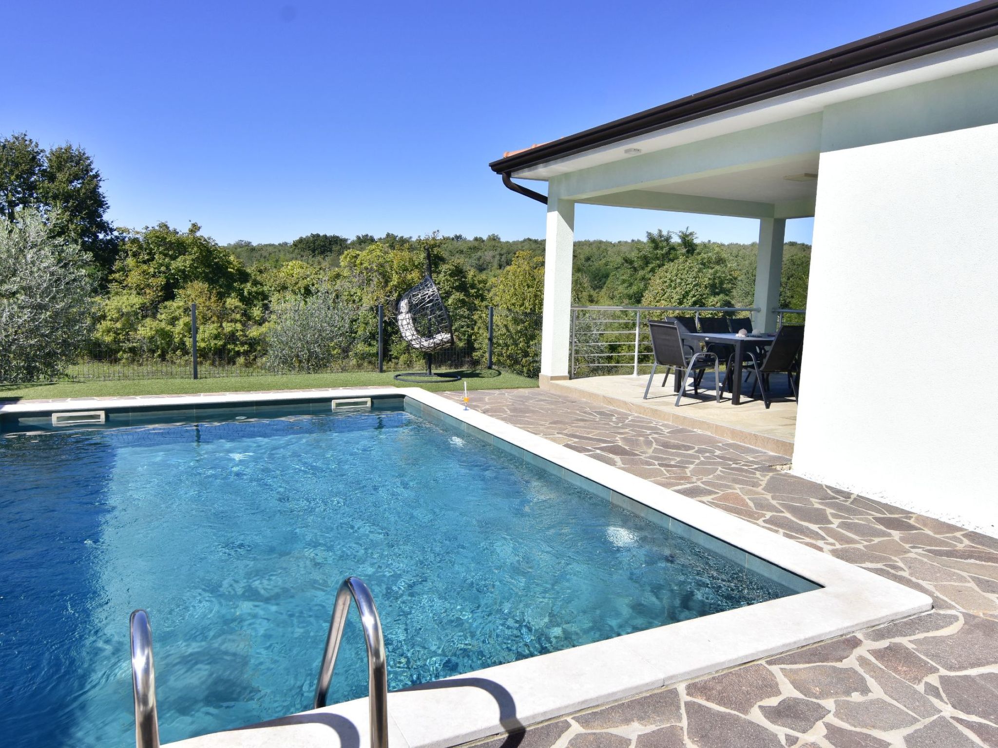 Buroli kuća-Image-tags.info