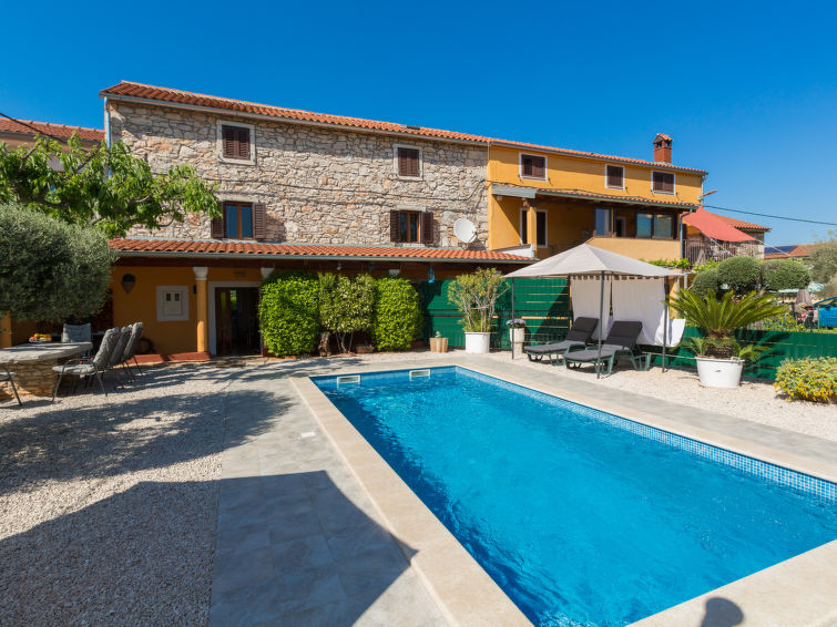 Search and Stay destination Radini, Istria County - Croatia from AU$ 246. Villa Lucky