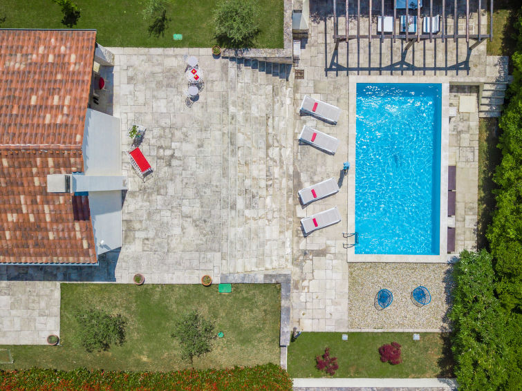 Vakantiehuis met privé zwembad in Buje/Momjan (Kroatië) voor 5 personen