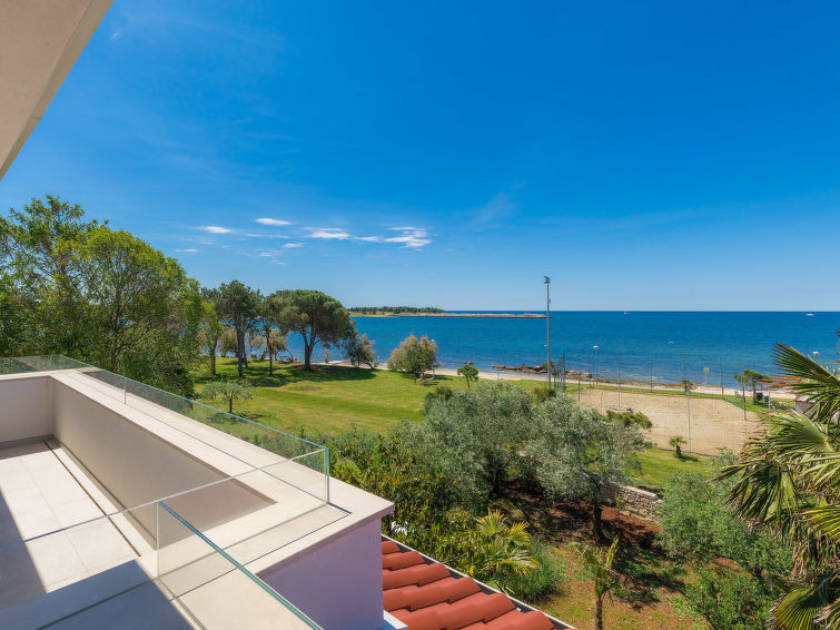 Penthouse Mira Accommodation in Umag