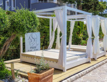 Op 300m van zee: Zonnig appartement Nika in Umag met wellness - thumbnail 2