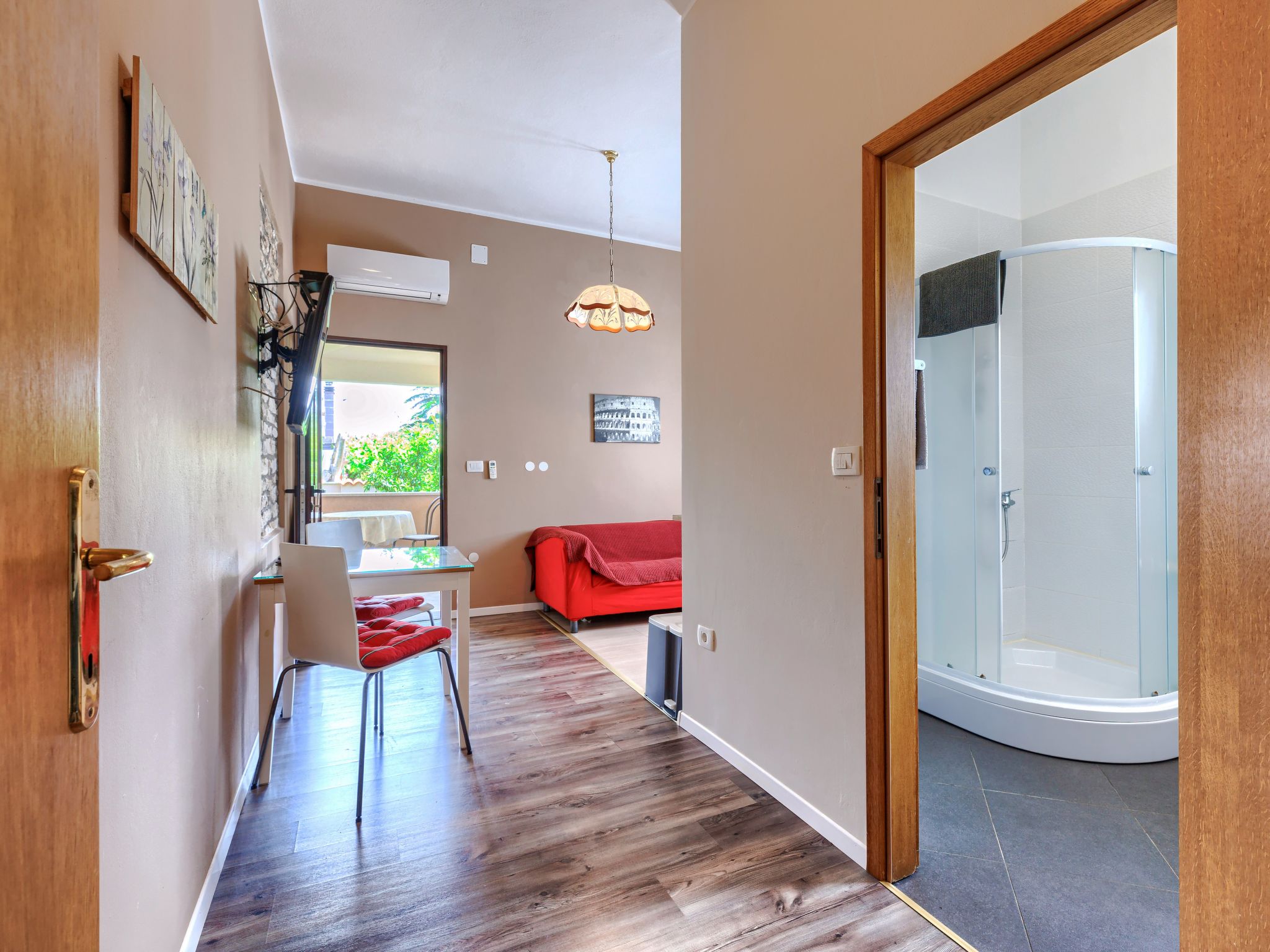 Photo of HR2200.135.1