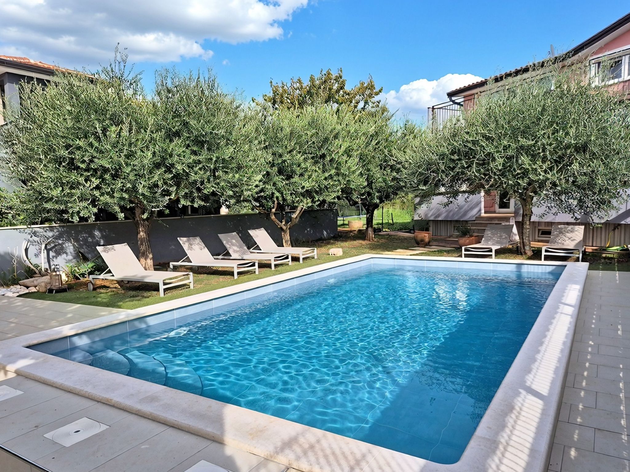 Finida — Pool Outdoor (3 of 42)