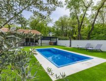 Villa Zoia: Moderne eco-villa met verwarmd zwembad in groene omgeving bij Umag - thumbnail 1