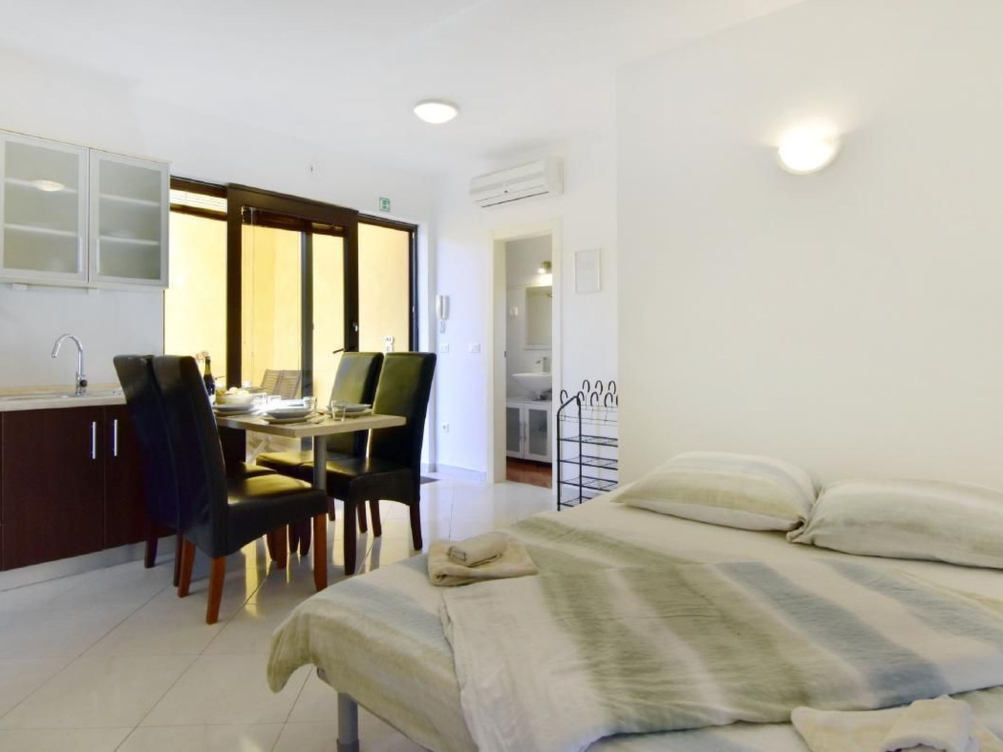 Villa Alpa-Image-tags.info