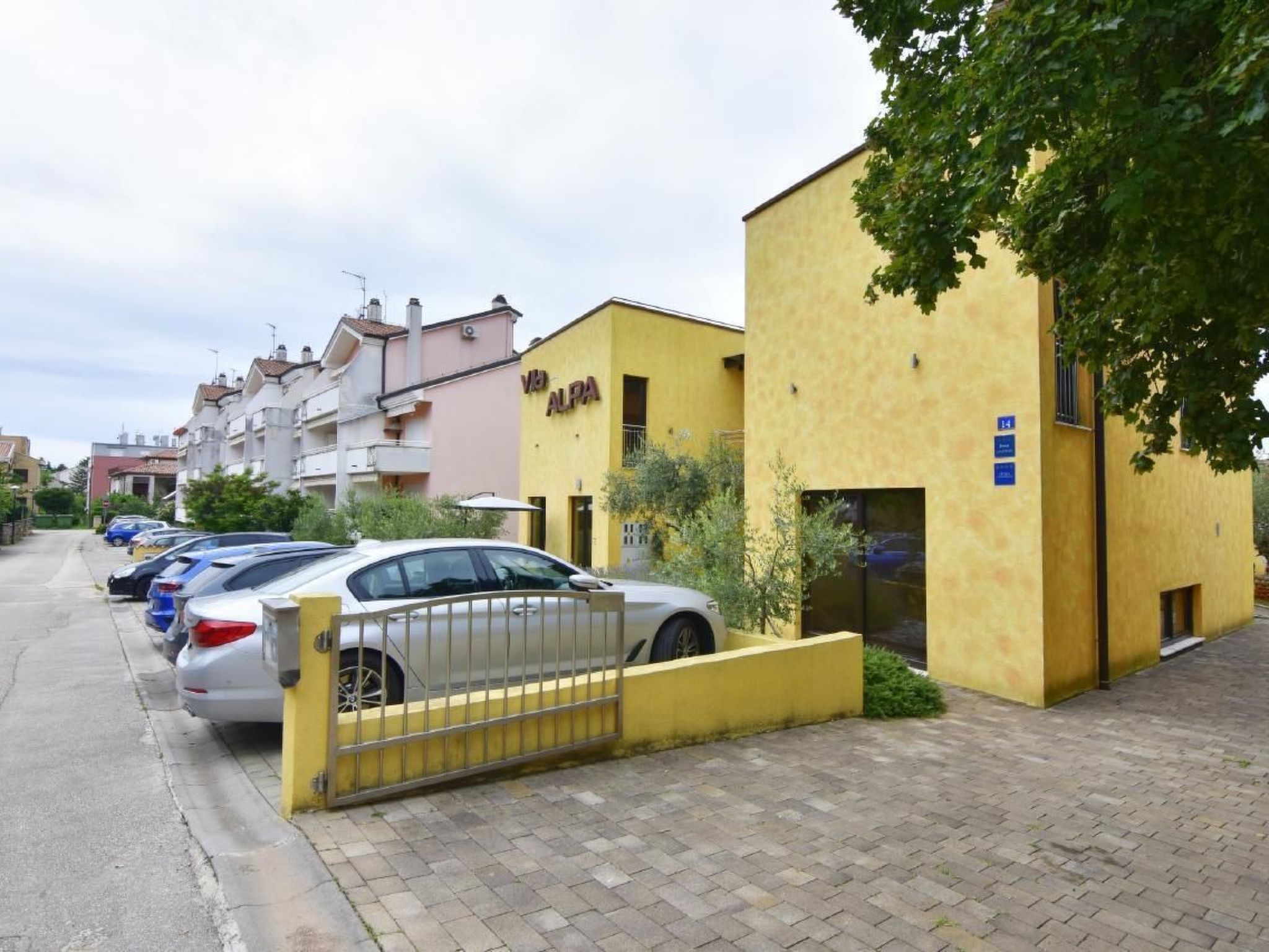 Villa Alpa-Image-tags.info