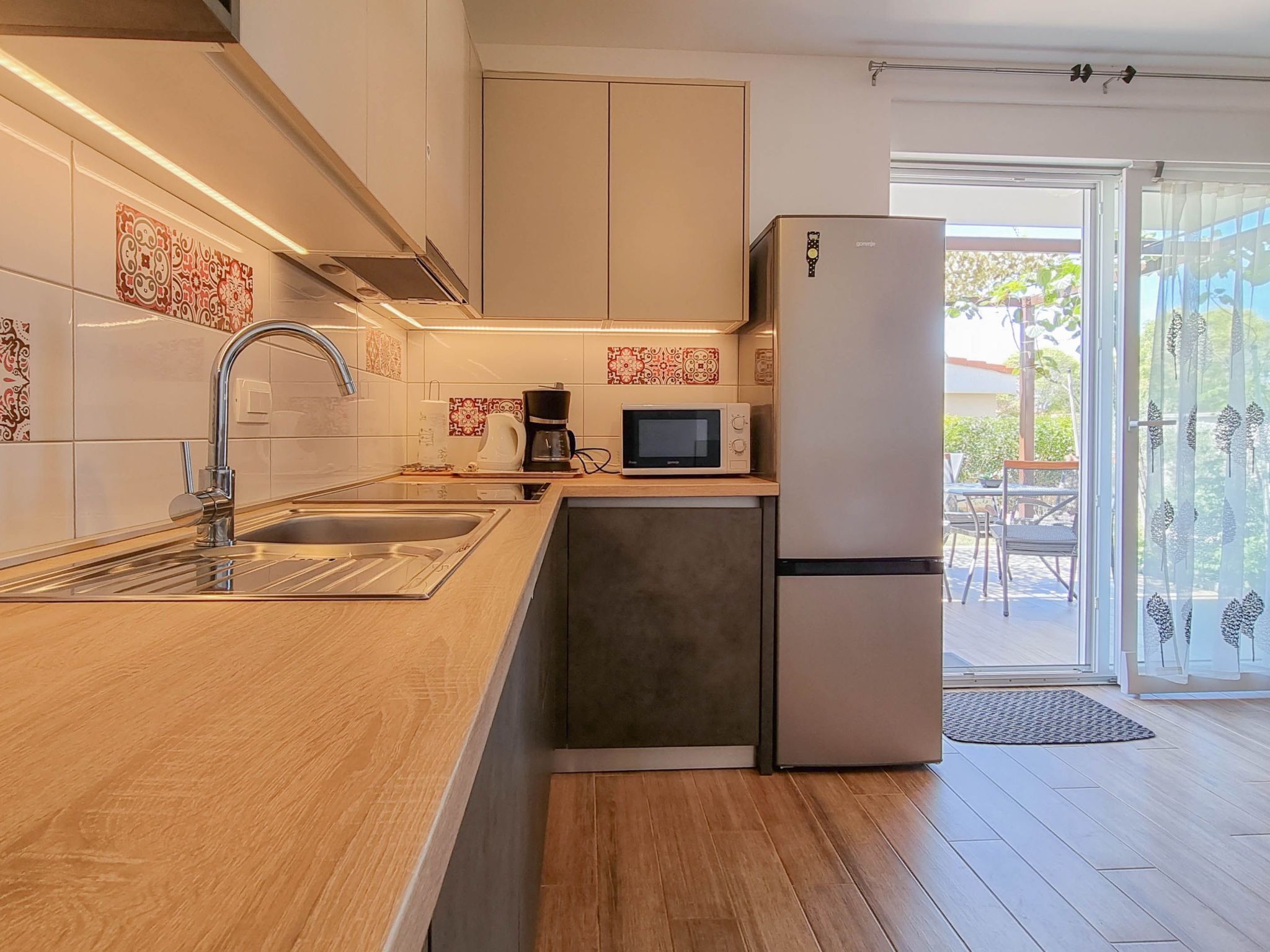 Antonio - Apartment mit Terrasse für 4-5 Personen-Drinnen