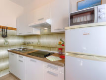 Knus appartement voor 3 personen op 50 meter van zee in Umag - thumbnail 5