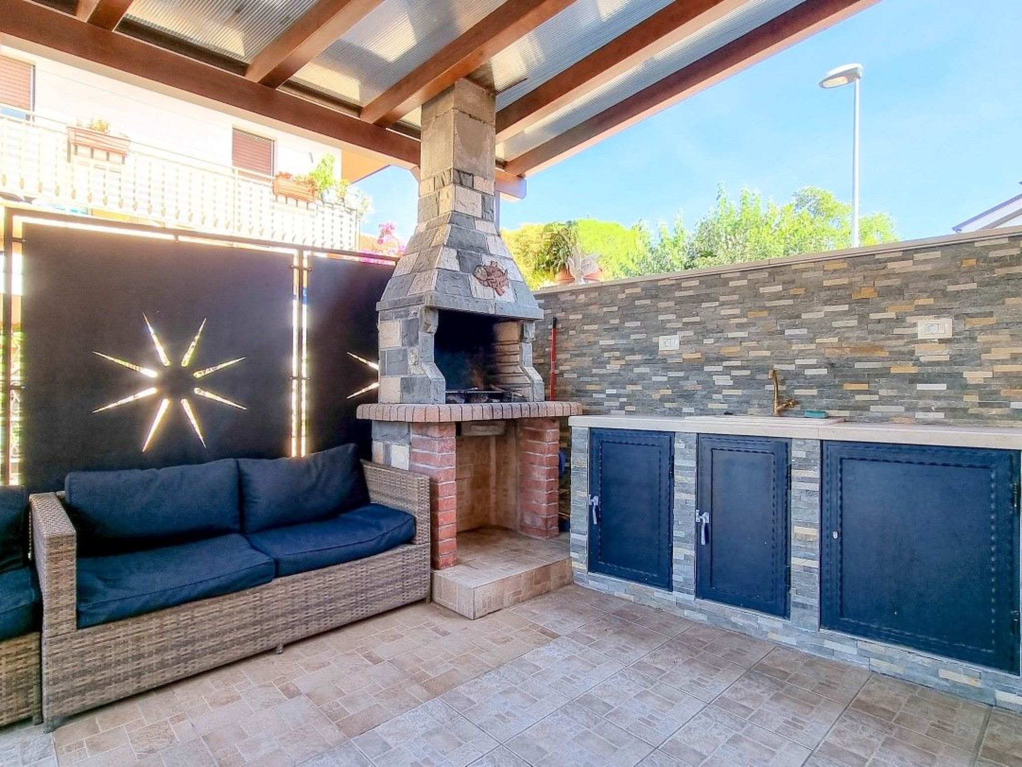 Photo of "Ivan" direkt am Strand