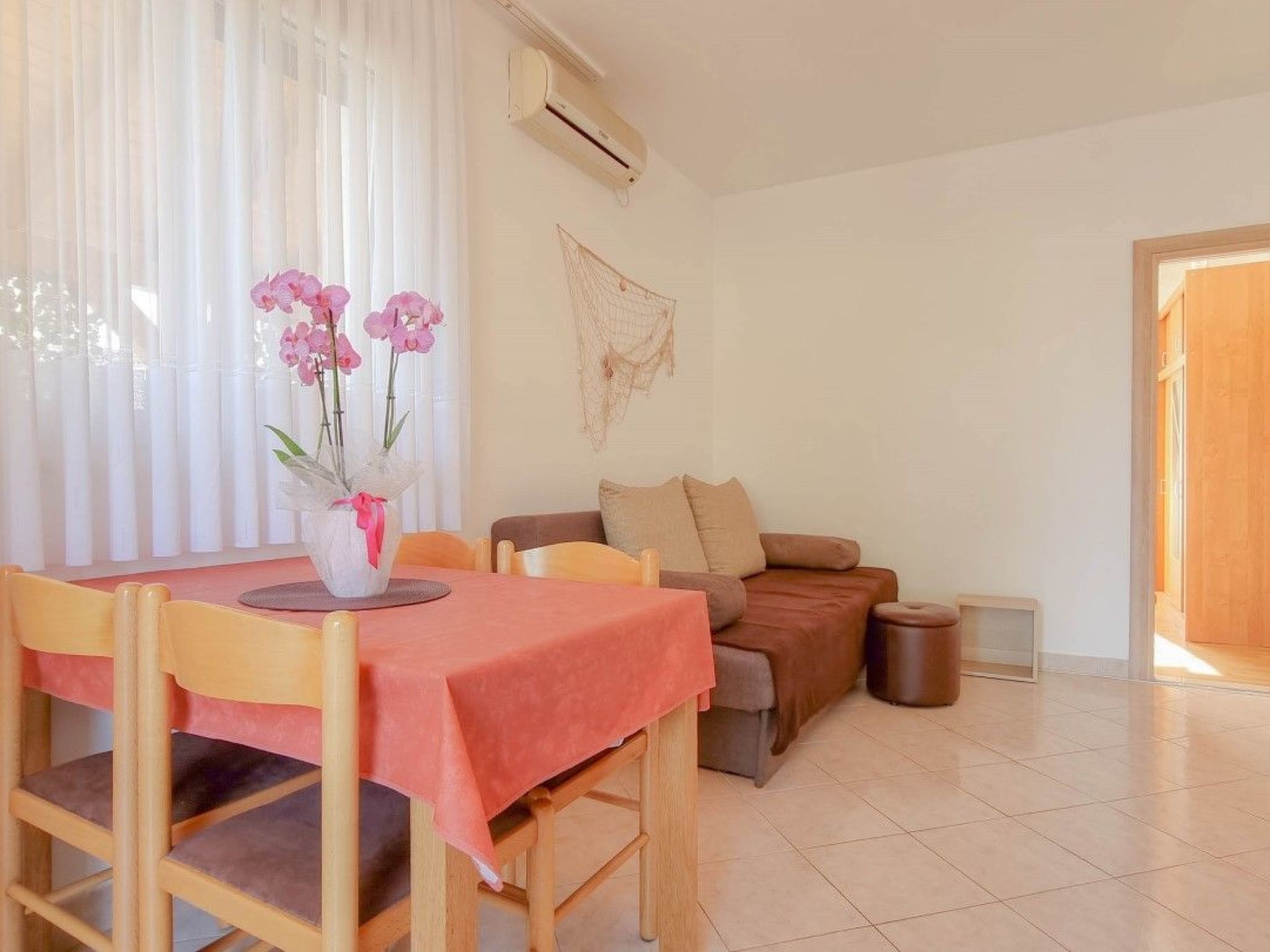 Bosko - Wohnung 250m vom Meer entfernt für 4 Personen-Image-tags.info