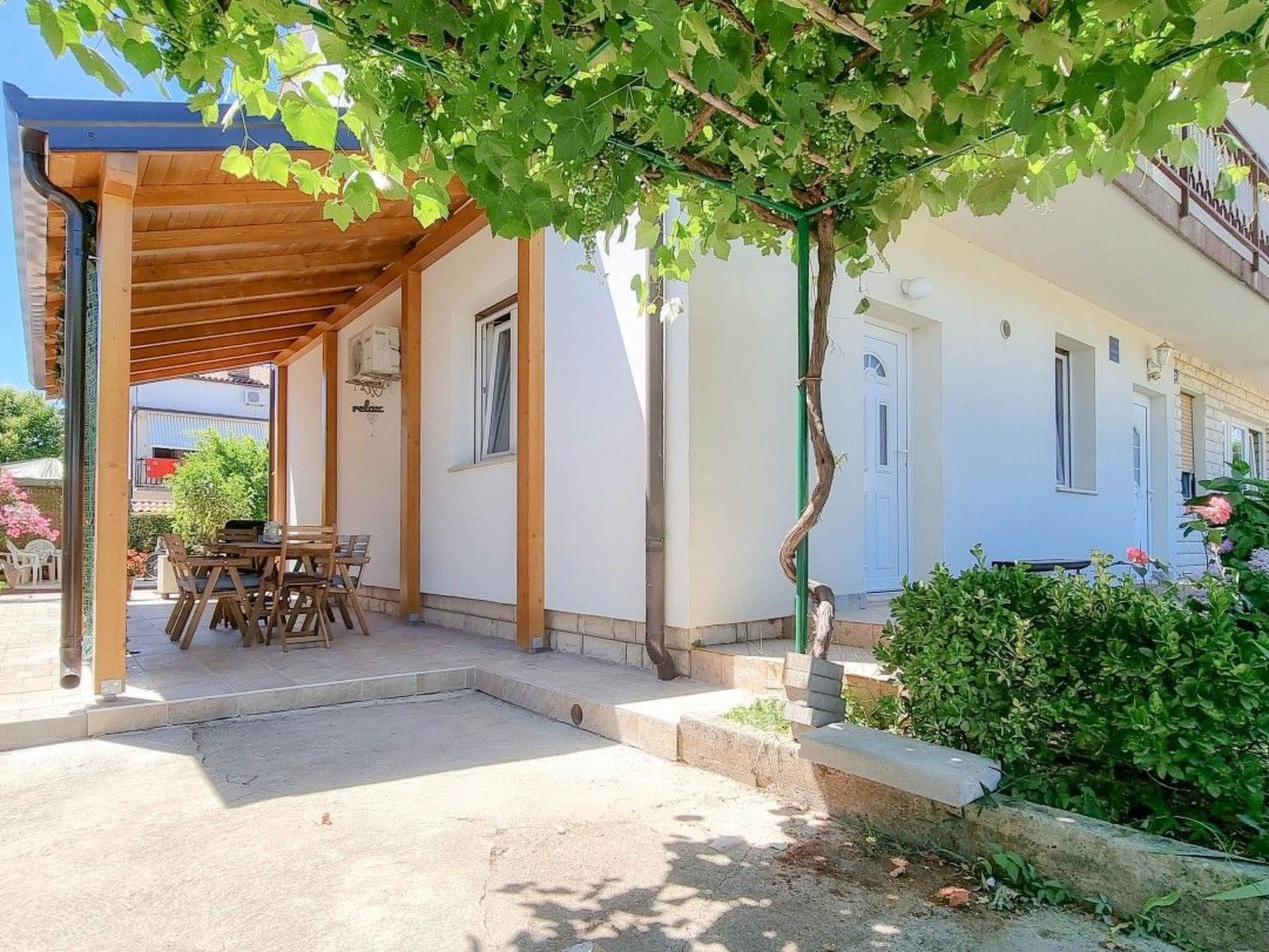 Photo of Bosko - Wohnung 250m vom Meer entfernt für 4 Personen