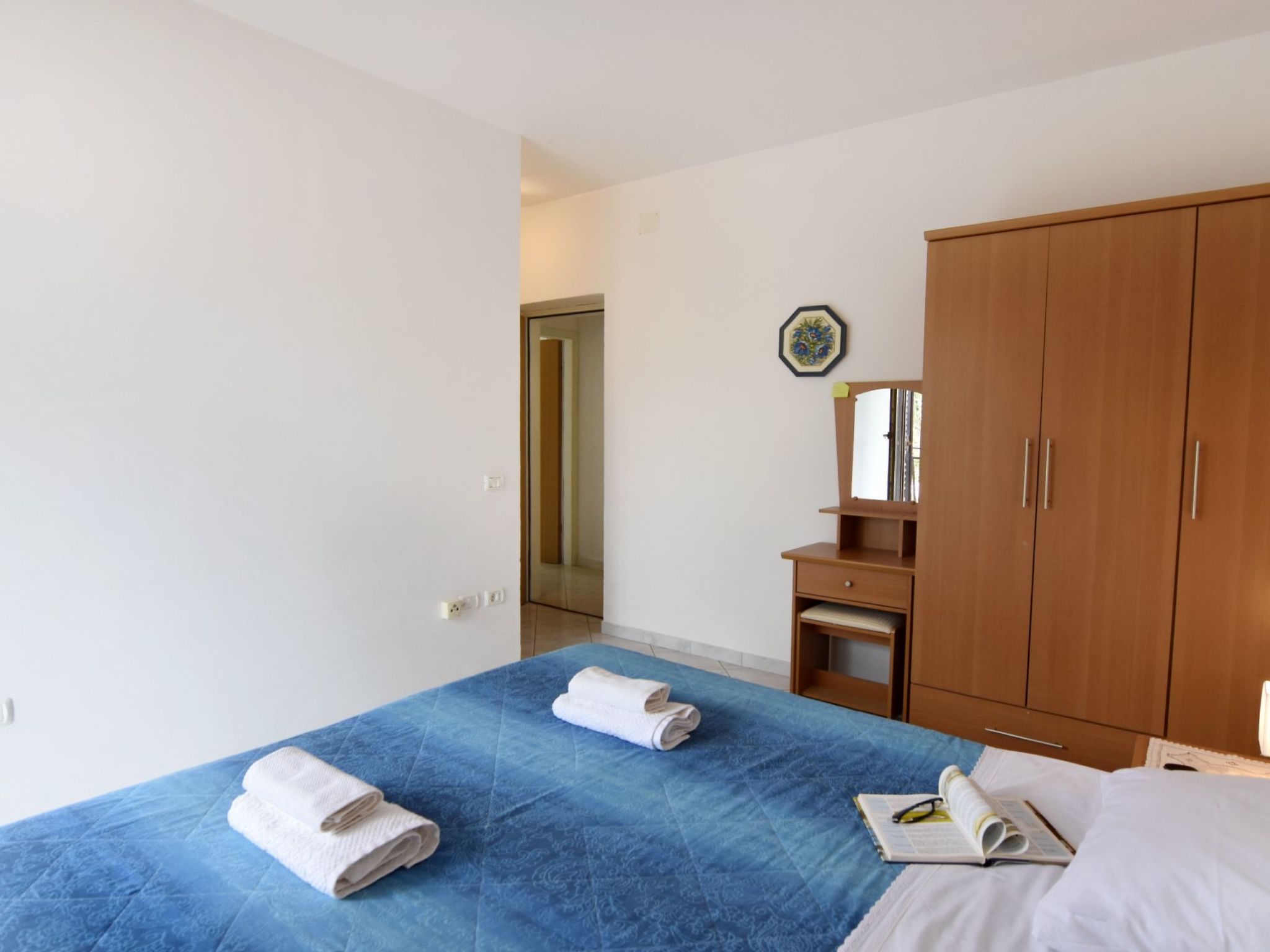 ALBINA B4-Image-tags.info