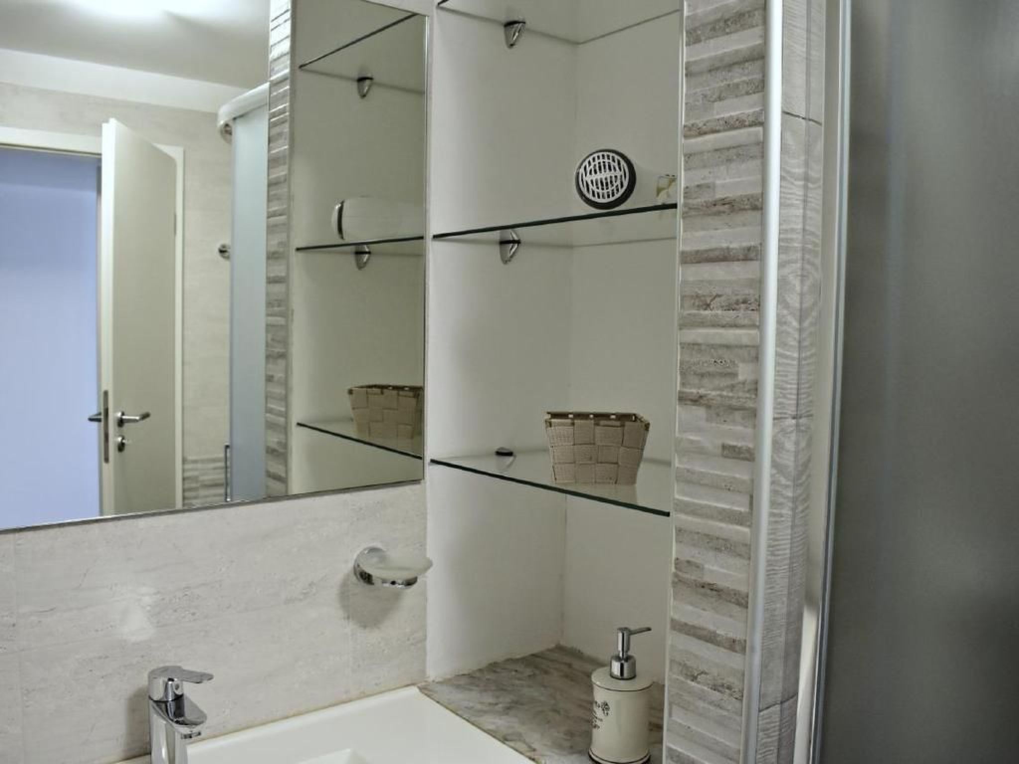 LOREDANA STUDIO-Image-tags.info