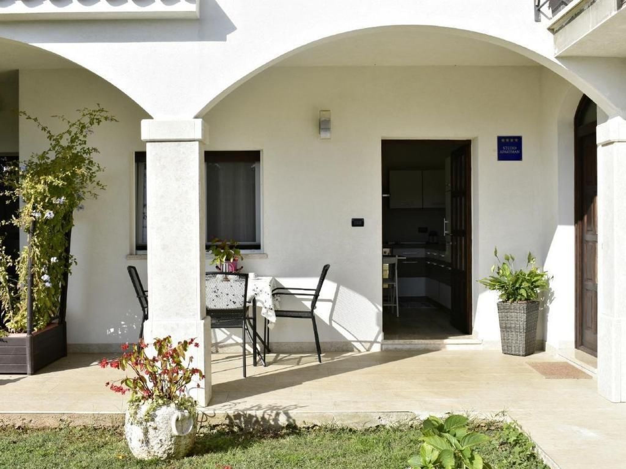 LOREDANA STUDIO-Image-tags.info