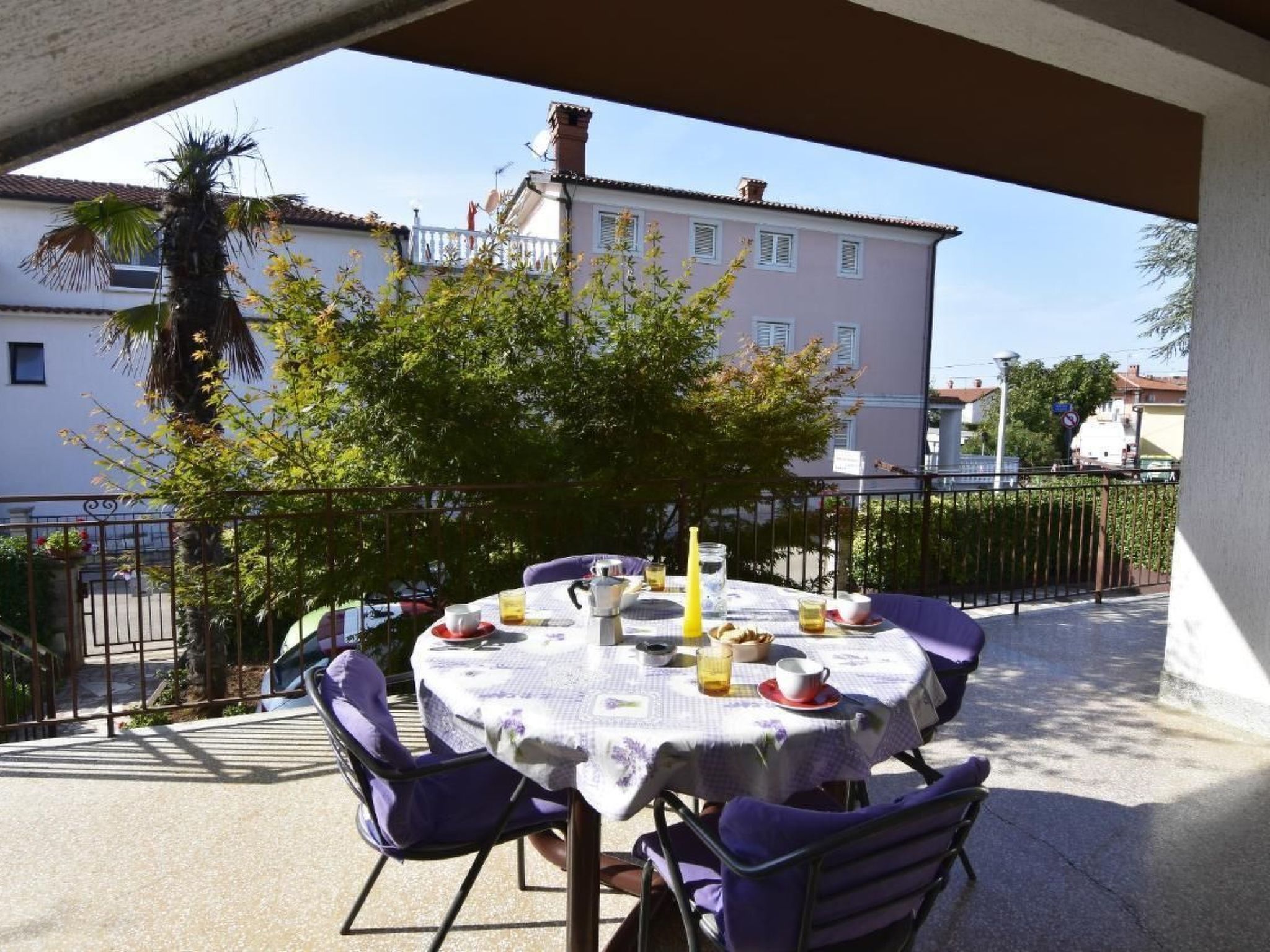 Große Wohnung in Umag mit Terrasse und Grill-Inside