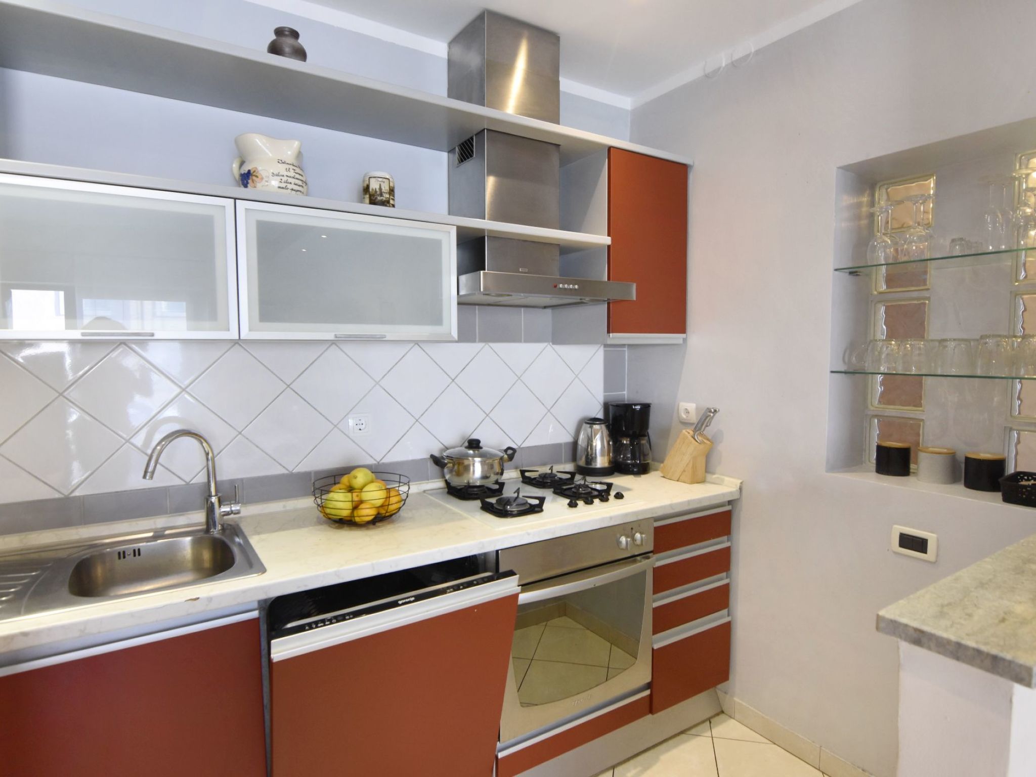 Große Wohnung in Umag mit Terrasse und Grill-Inside