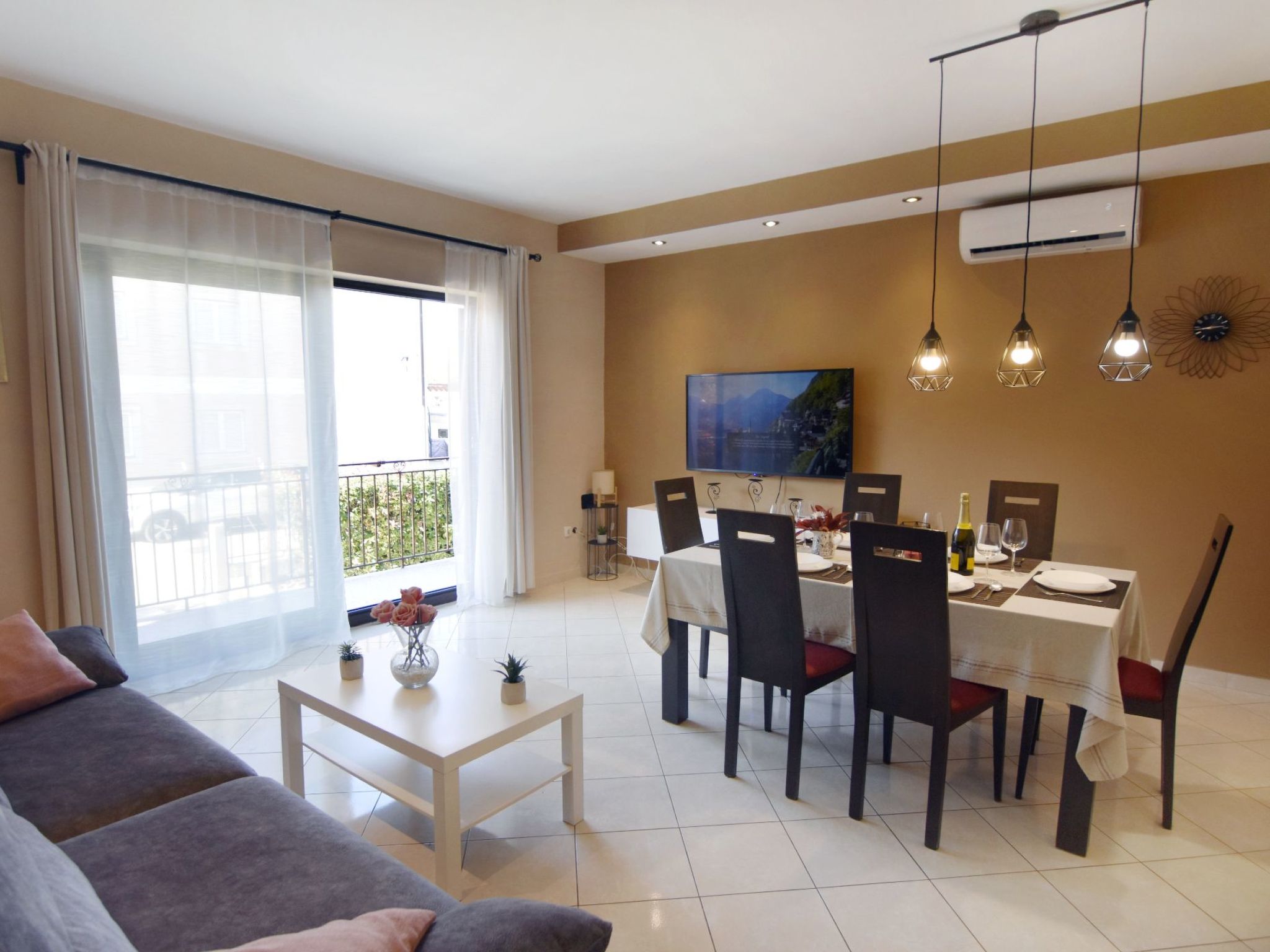 Große Wohnung in Umag mit Terrasse und Grill-Inside