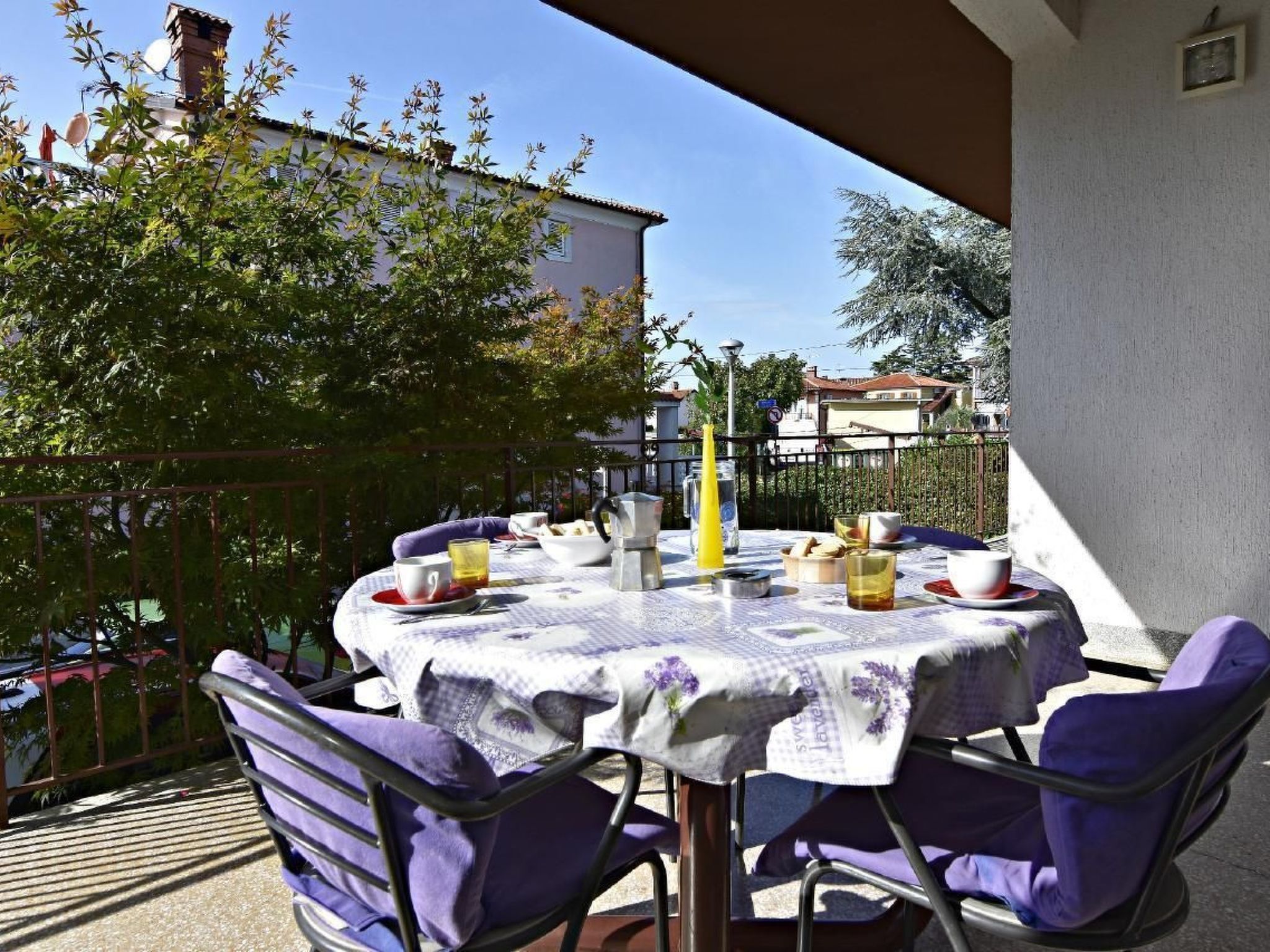 Große Wohnung in Umag mit Terrasse und Grill-Inside