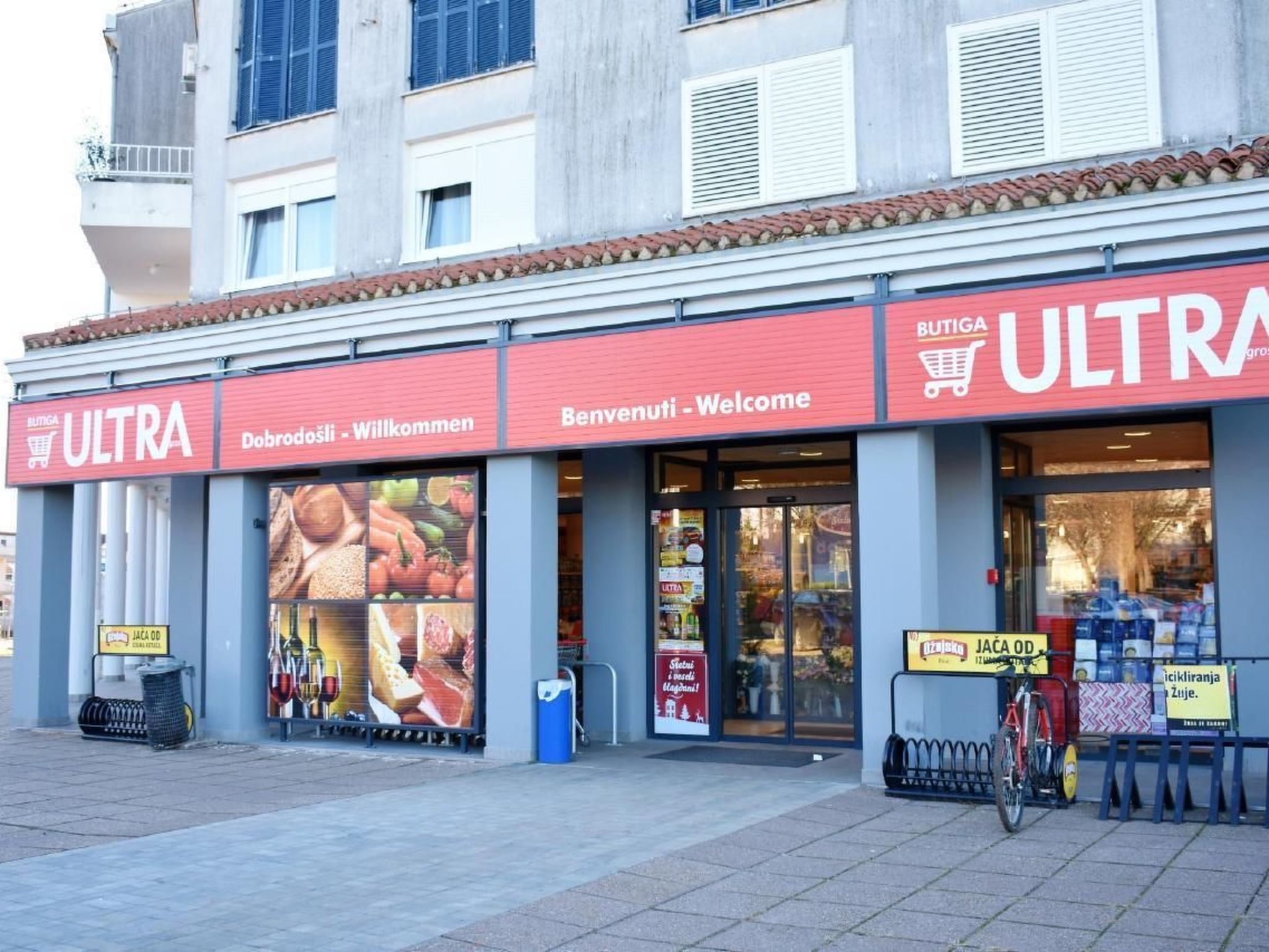 Große Wohnung in Umag mit Terrasse und Grill-Inside