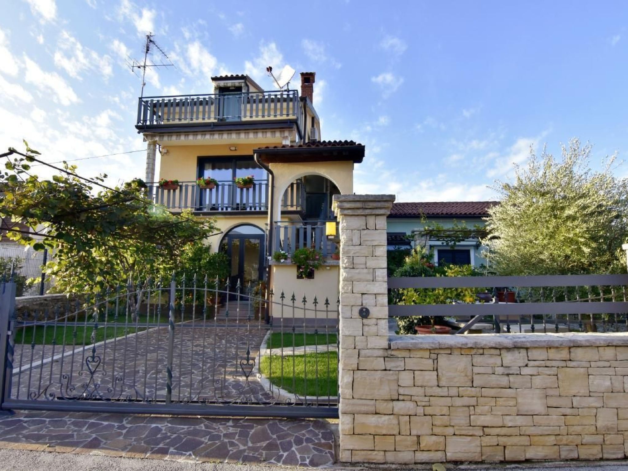 Vlado Wohnung in der Nähe des Meeres-Image-tags.info