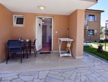 Knus appartement in Umag met zonnig terras, vlakbij zee - thumbnail 2