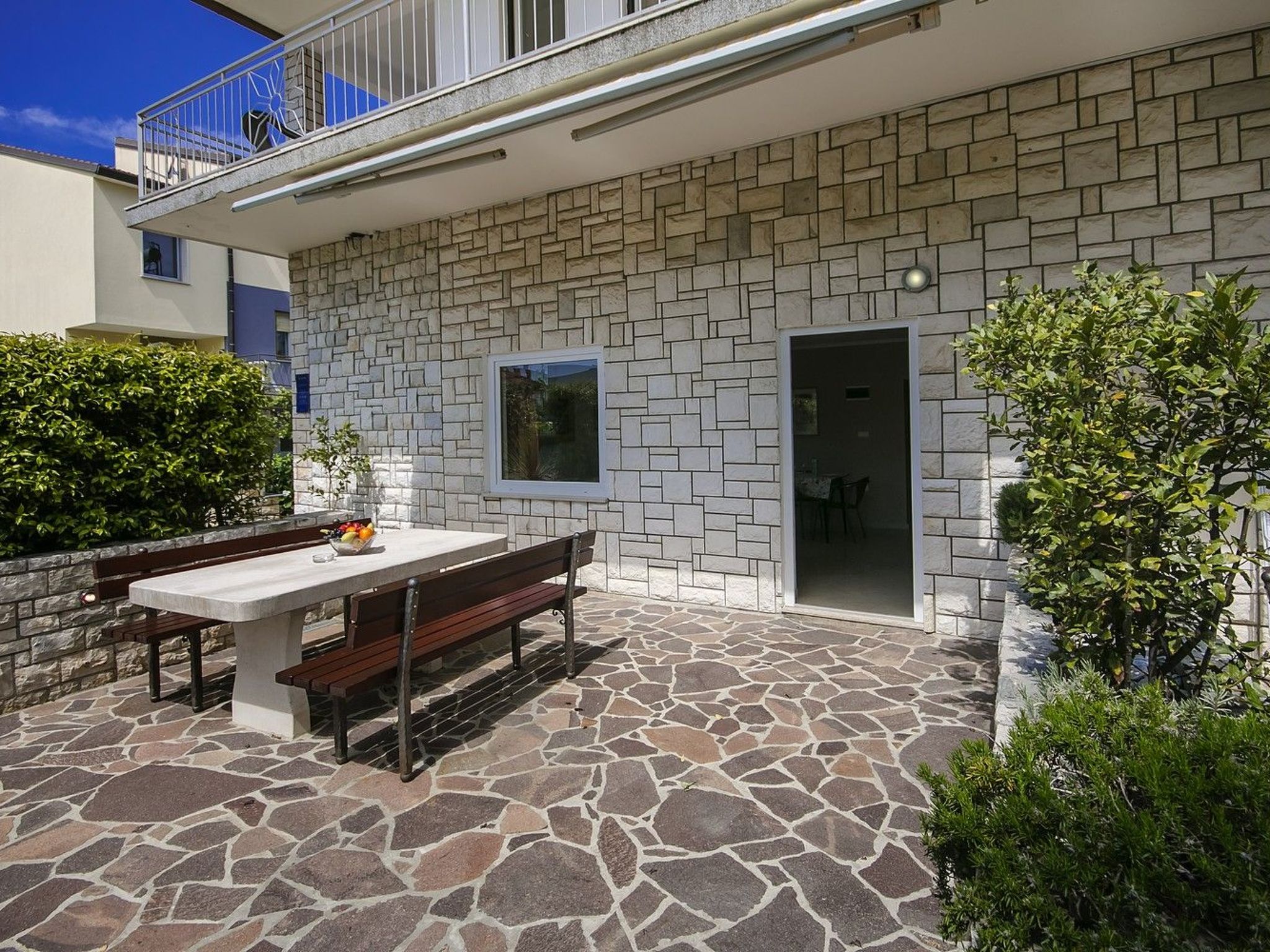 Photo of Apartment Nika1 Umag mit Pool und Whirlpool 400 Meter vom Strand entfernt