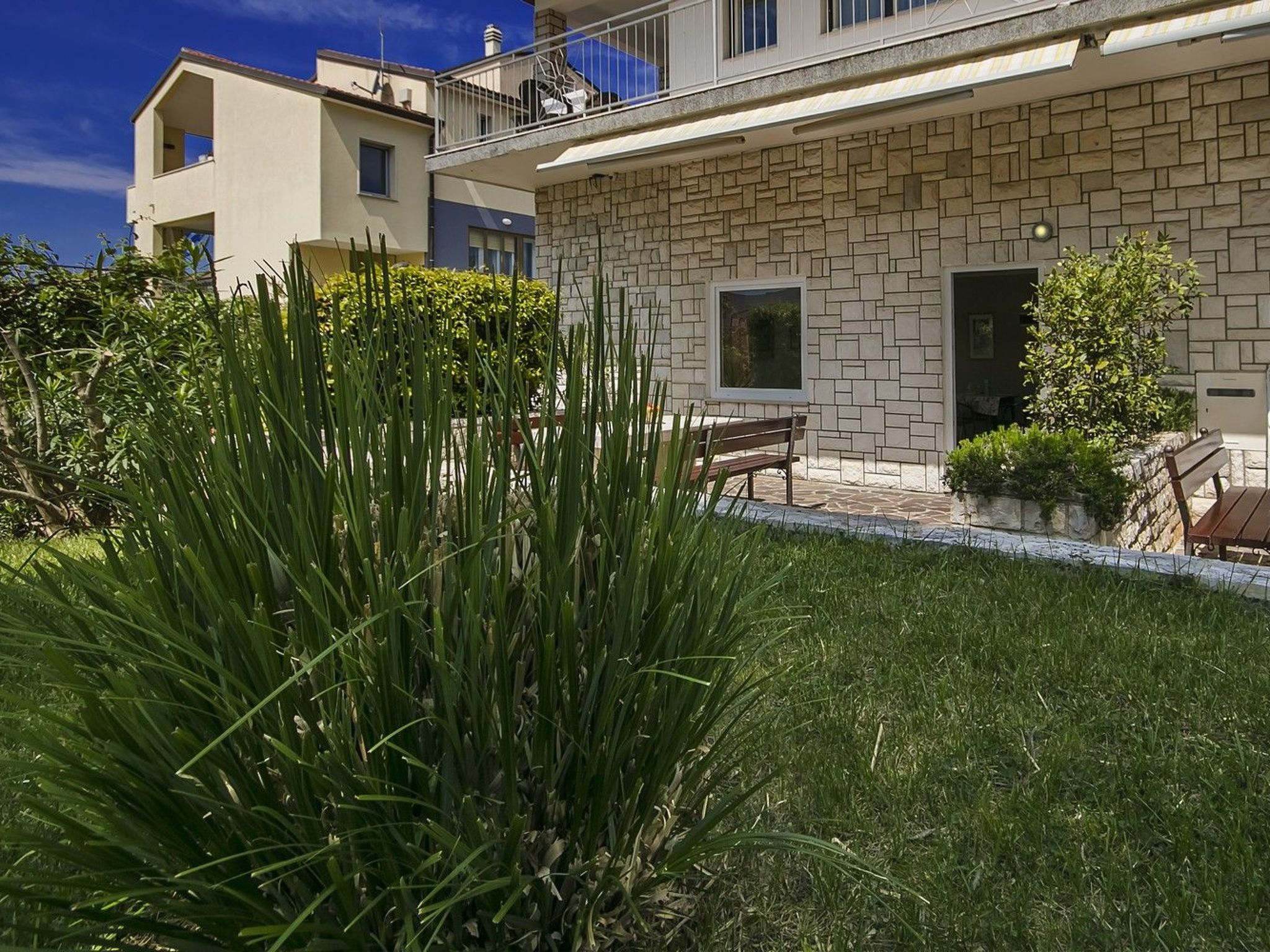 Photo of Apartment Nika1 Umag mit Pool und Whirlpool 400 Meter vom Strand entfernt