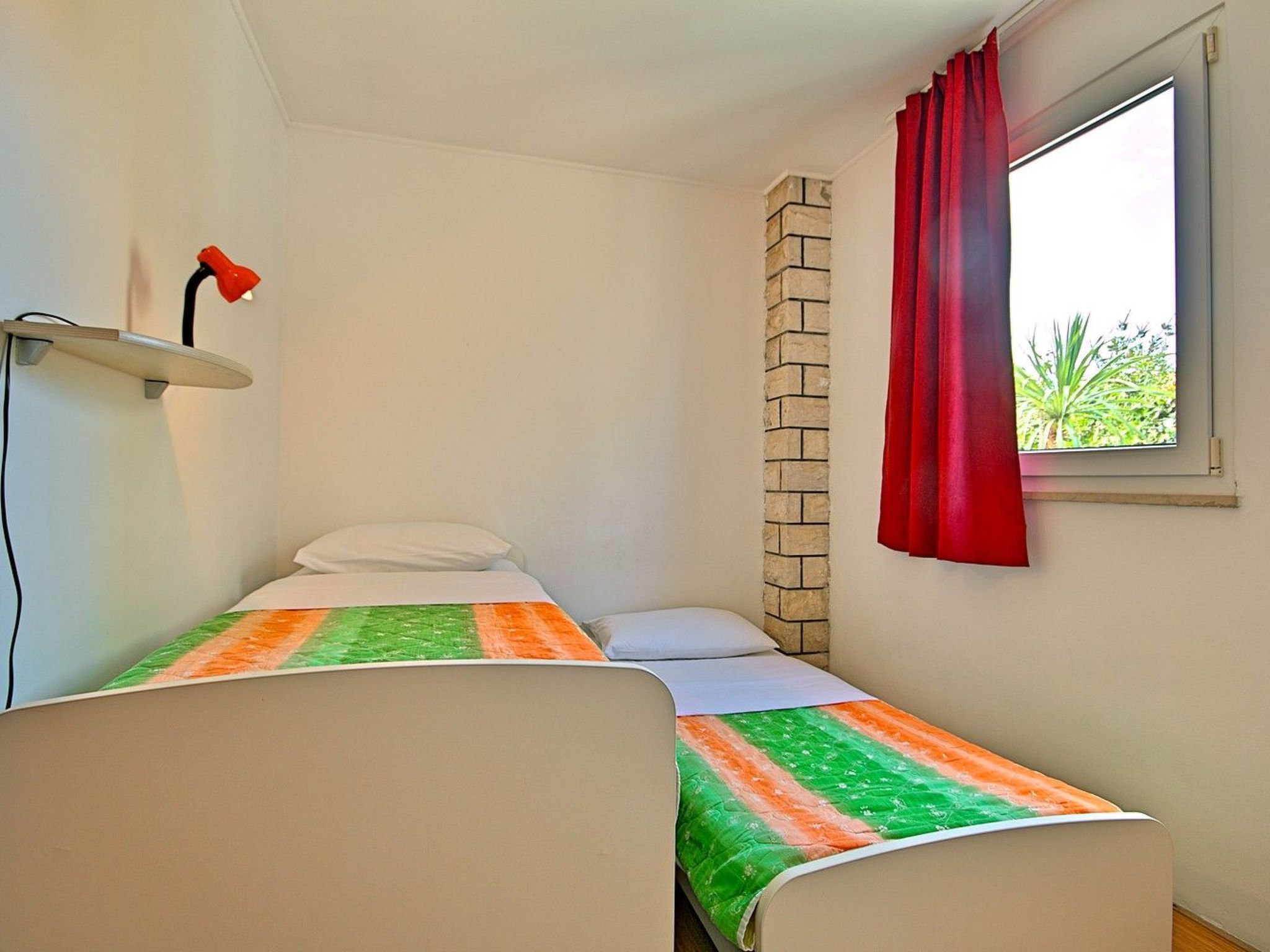 Photo of Apartment Nika1 Umag mit Pool und Whirlpool 400 Meter vom Strand entfernt