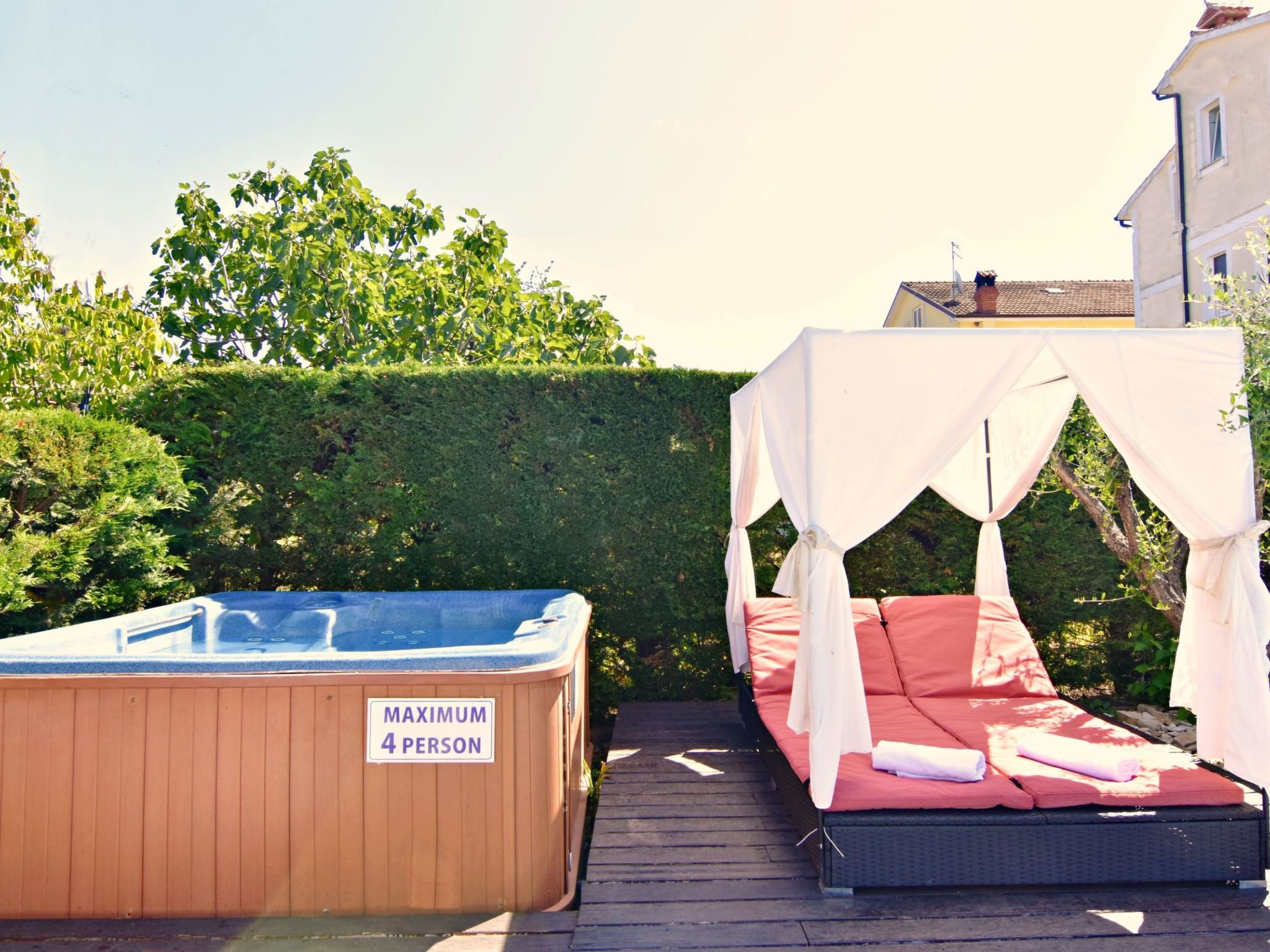 Photo of Apartment Nika1 Umag mit Pool und Whirlpool 400 Meter vom Strand entfernt