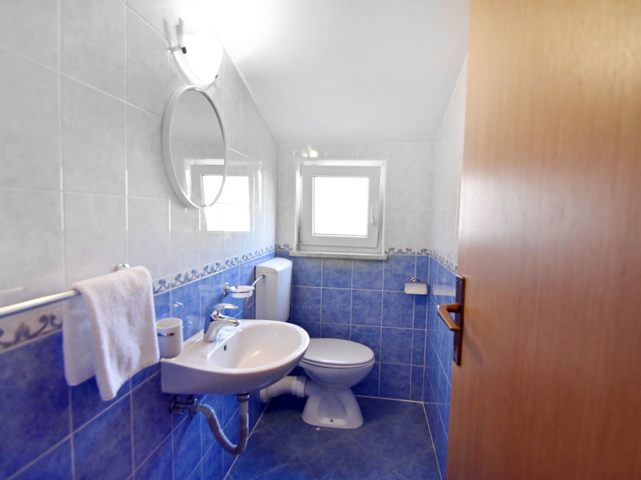 ALEX 2 KAT-Image-tags.info