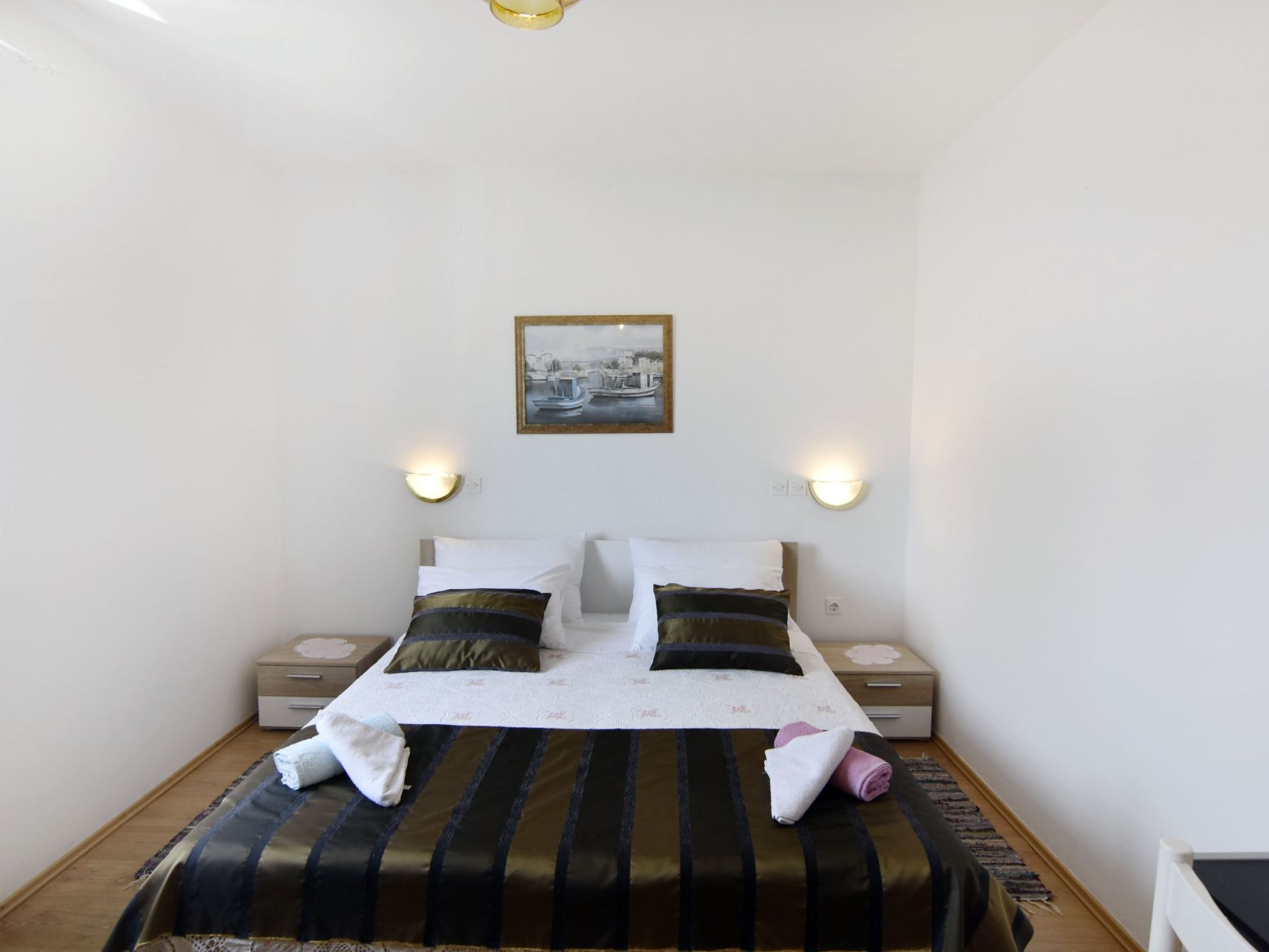 Danica 6+2-Image-tags.info