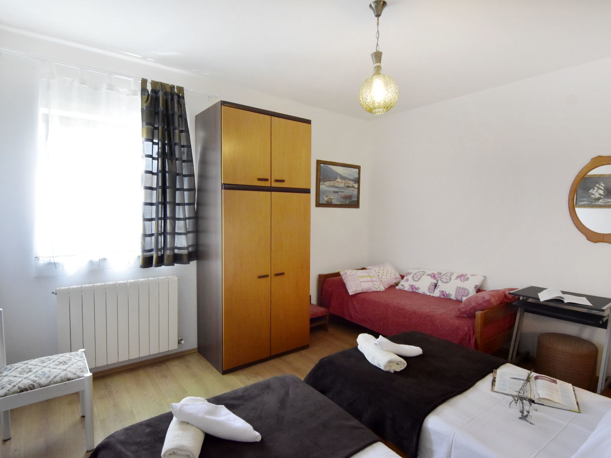 Danica 6+2-Image-tags.info