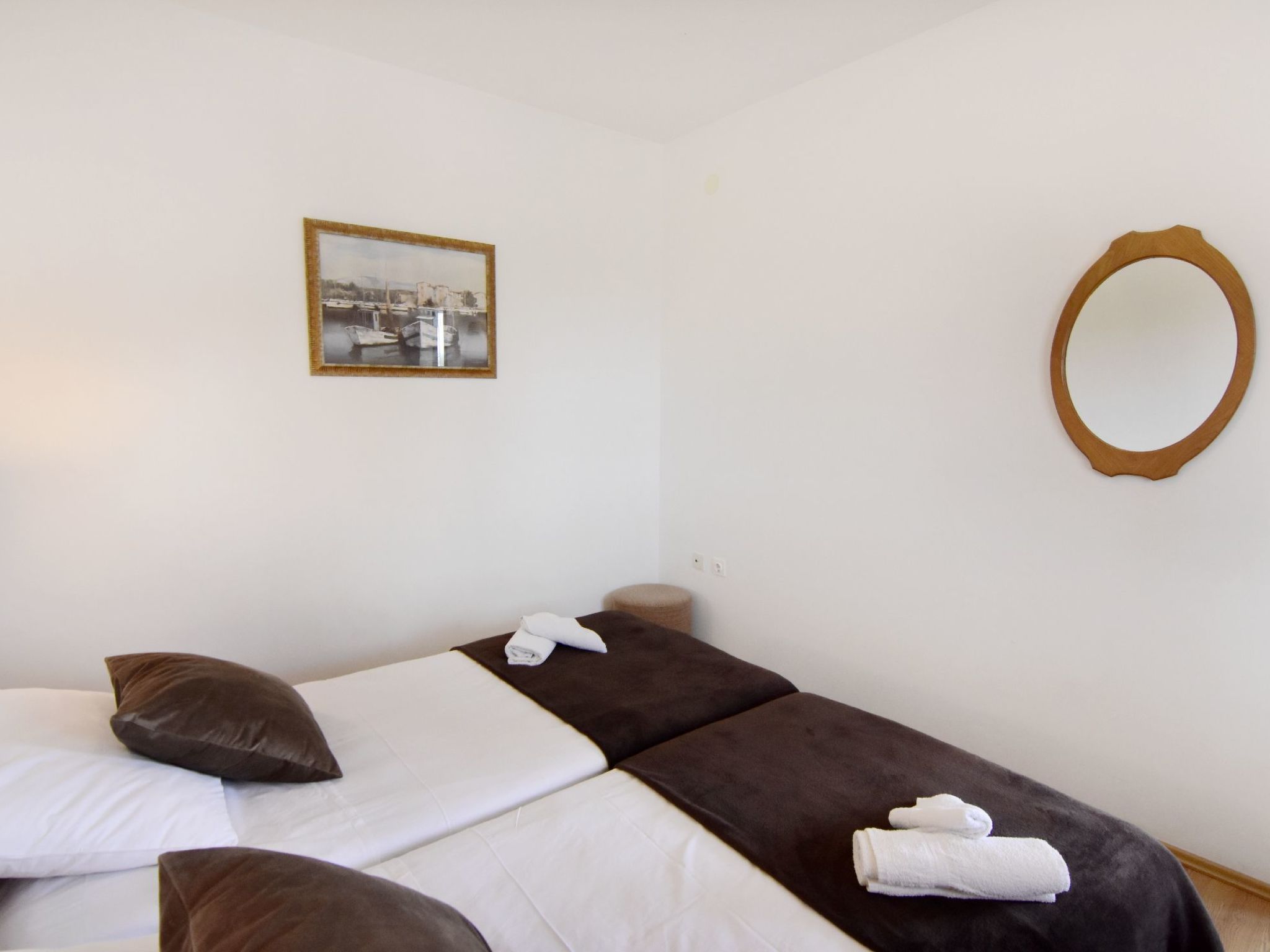 Danica 6+2-Image-tags.info