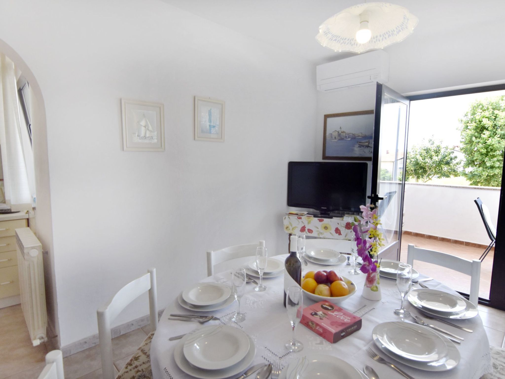 Danica 6+2-Image-tags.info