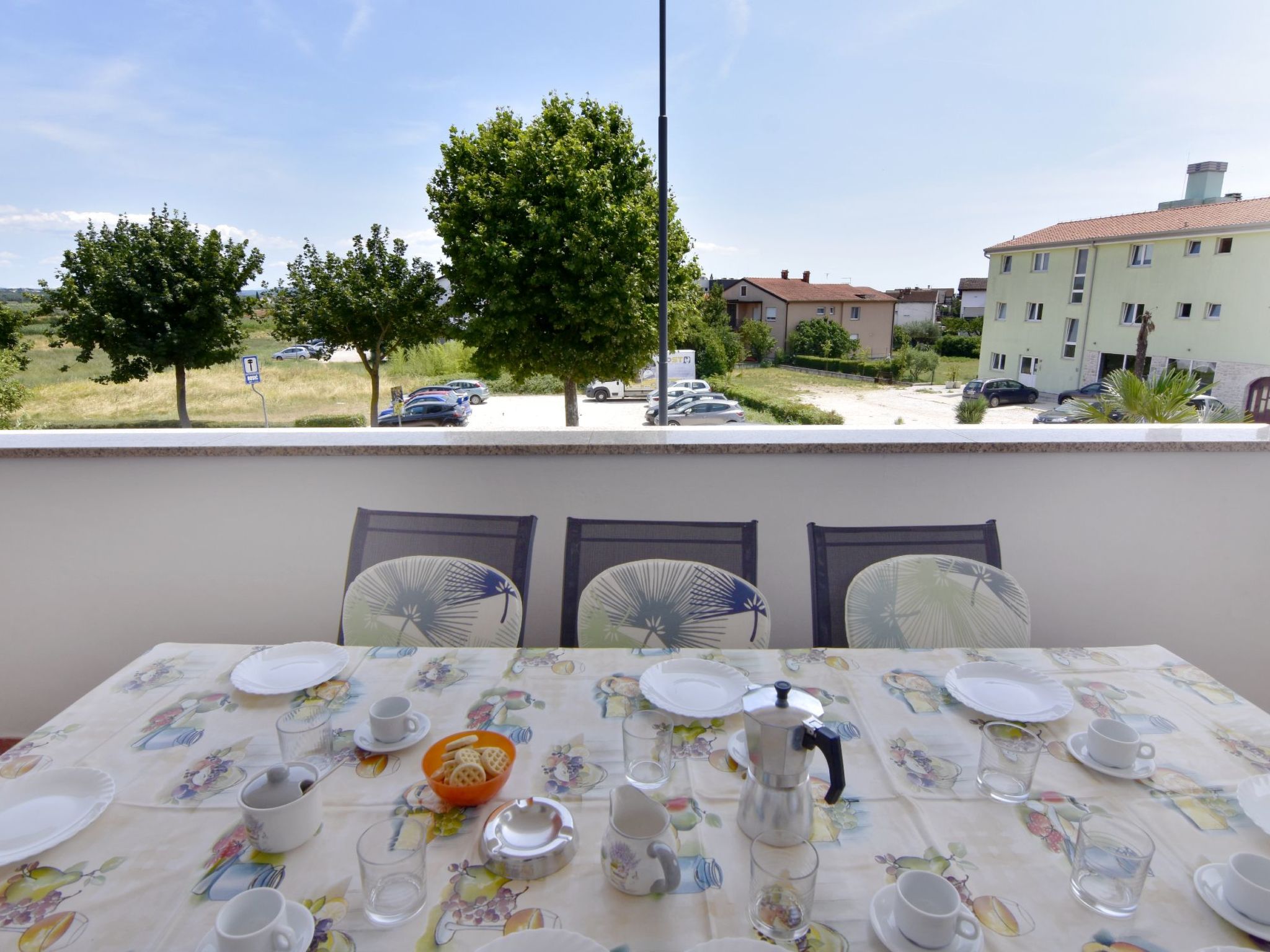 Danica 6+2-Image-tags.info