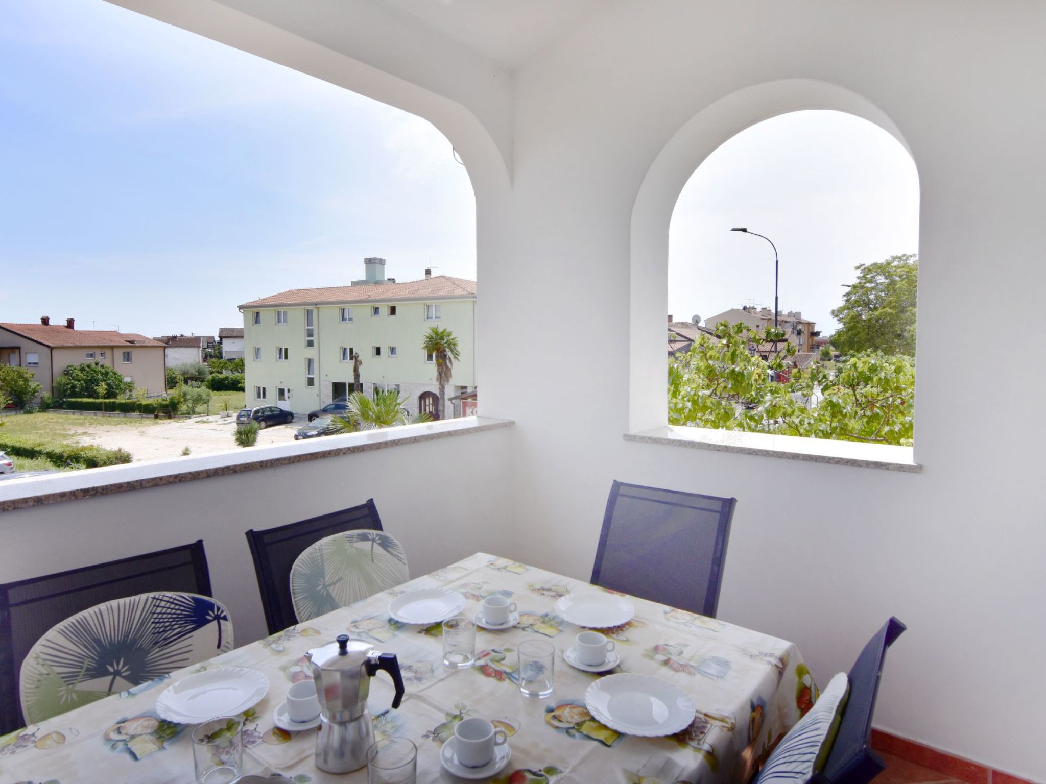 Danica 6+2-Image-tags.info