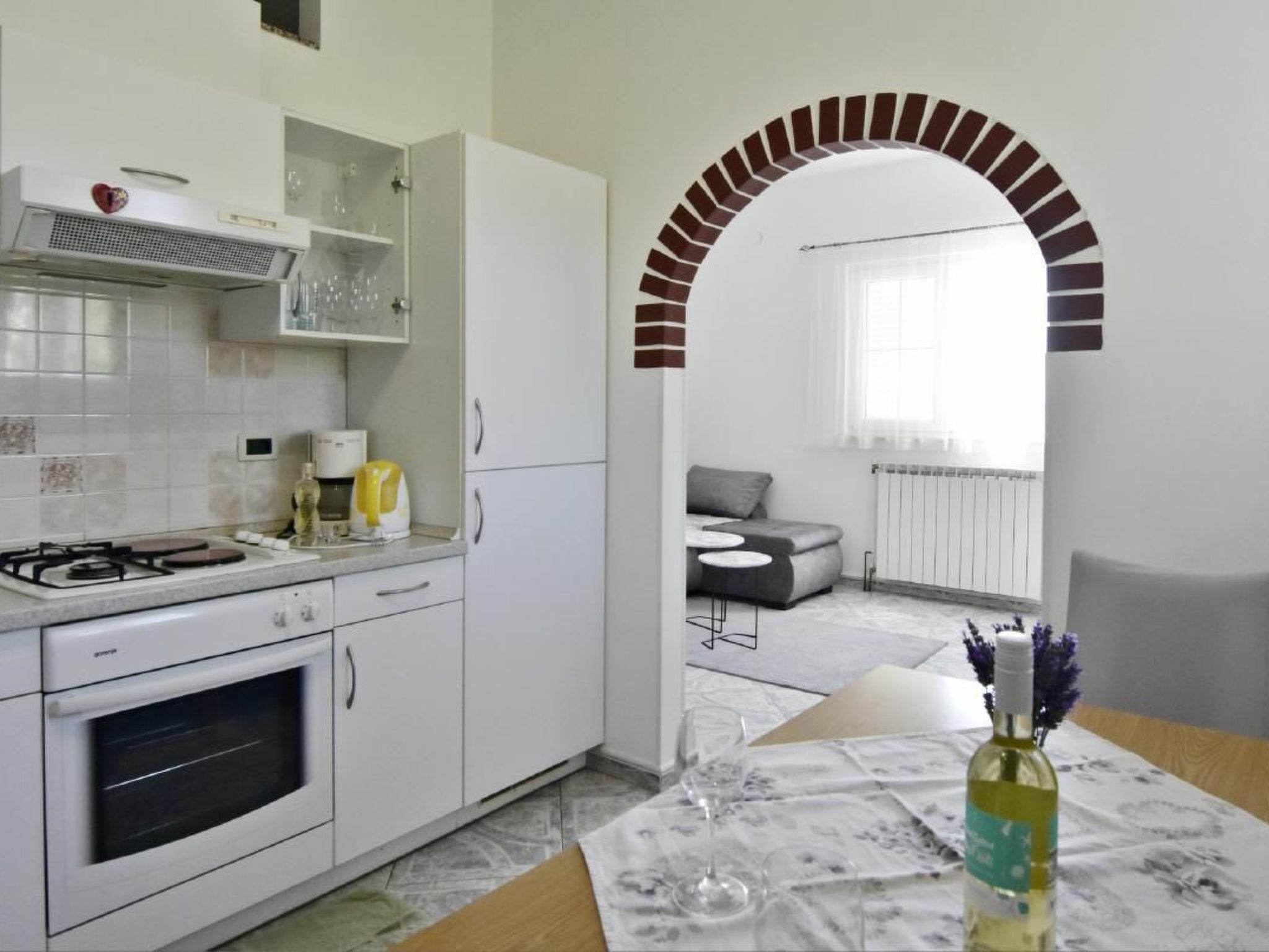 Klimatisierte Wohnung in Valica mit Großem Garten-Image-tags.info