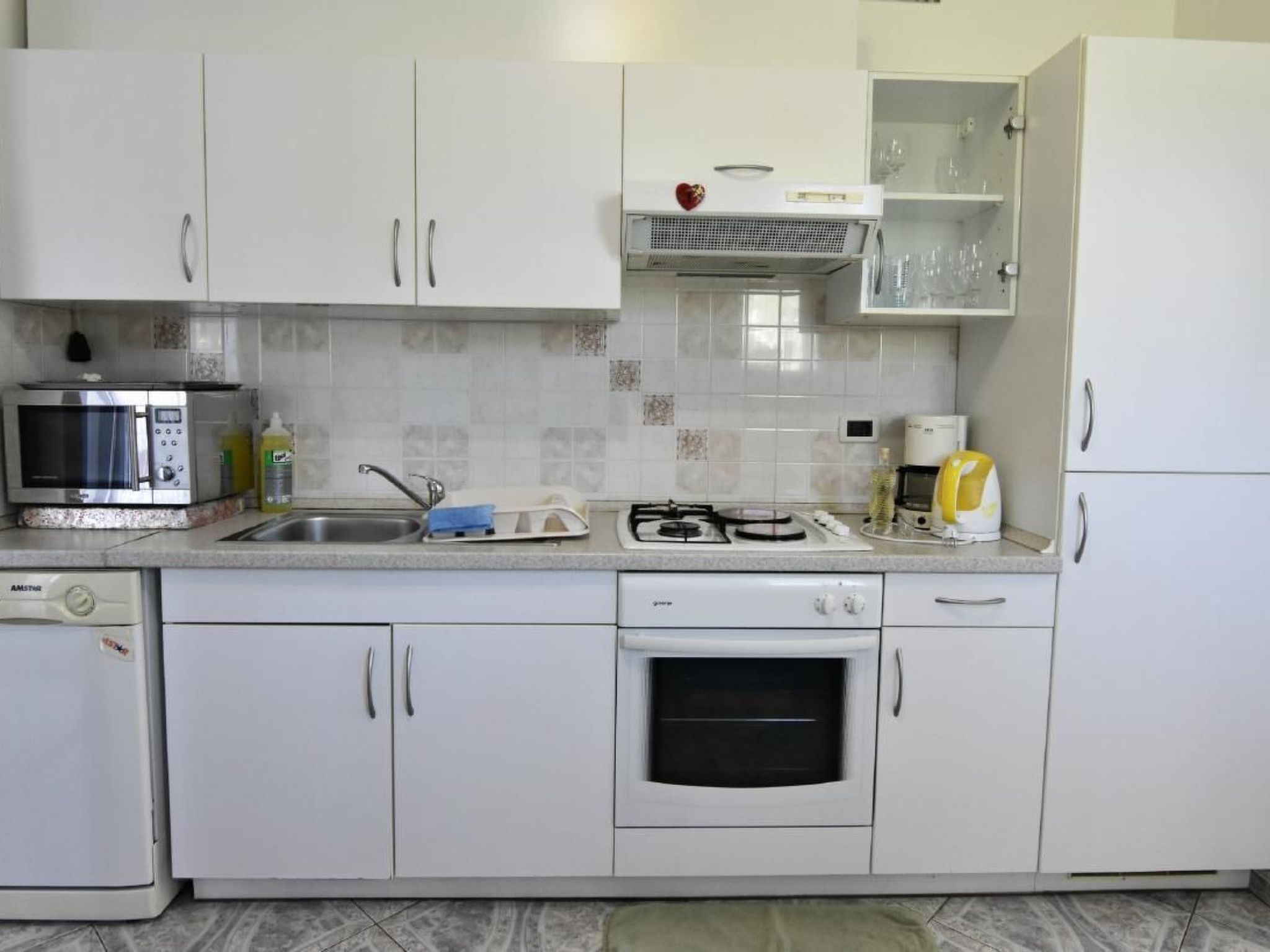 Klimatisierte Wohnung in Valica mit Großem Garten-Image-tags.info