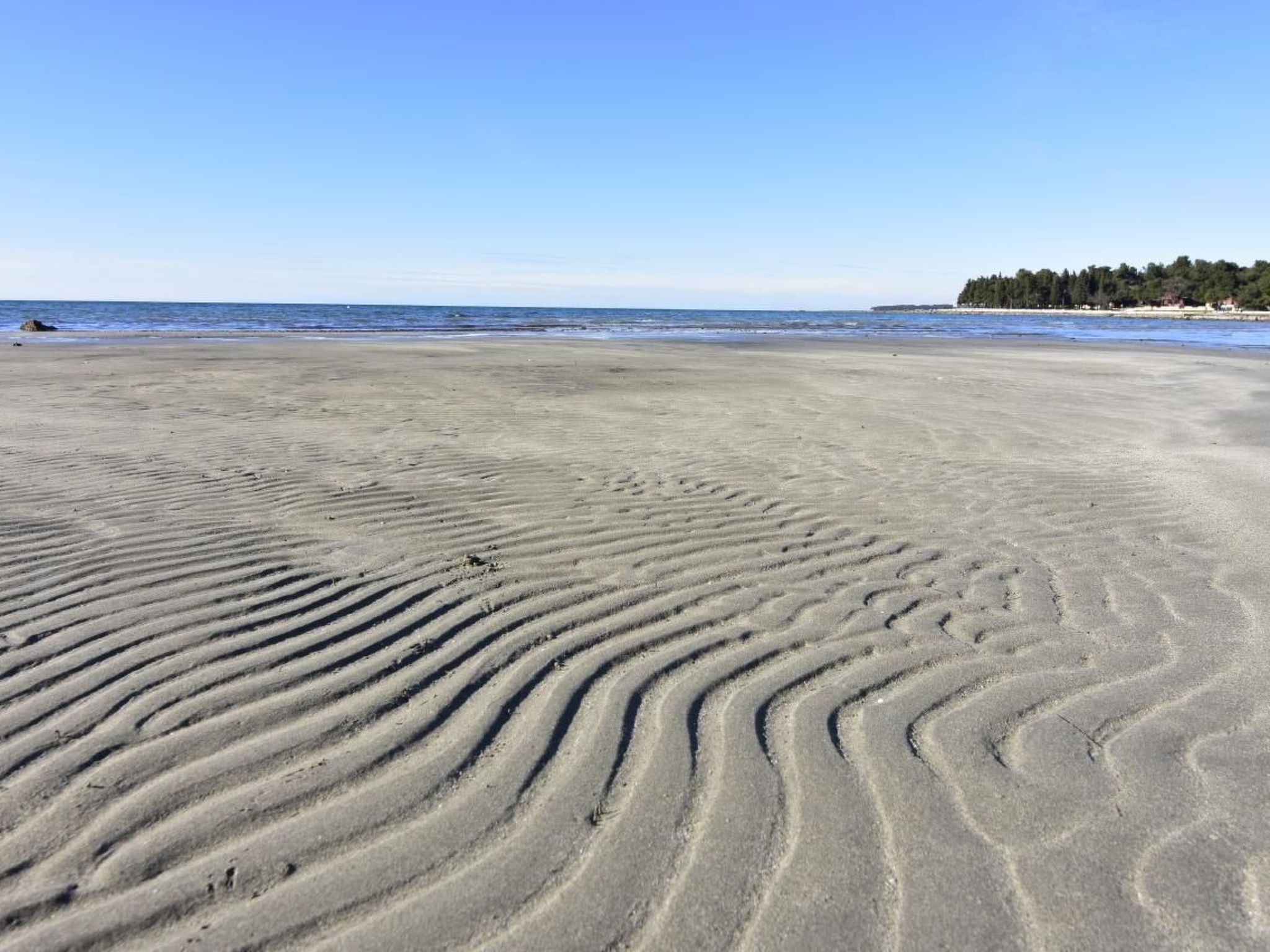 Große Wohnung in Umag mit Kleinem Balkon-Image-tags.info