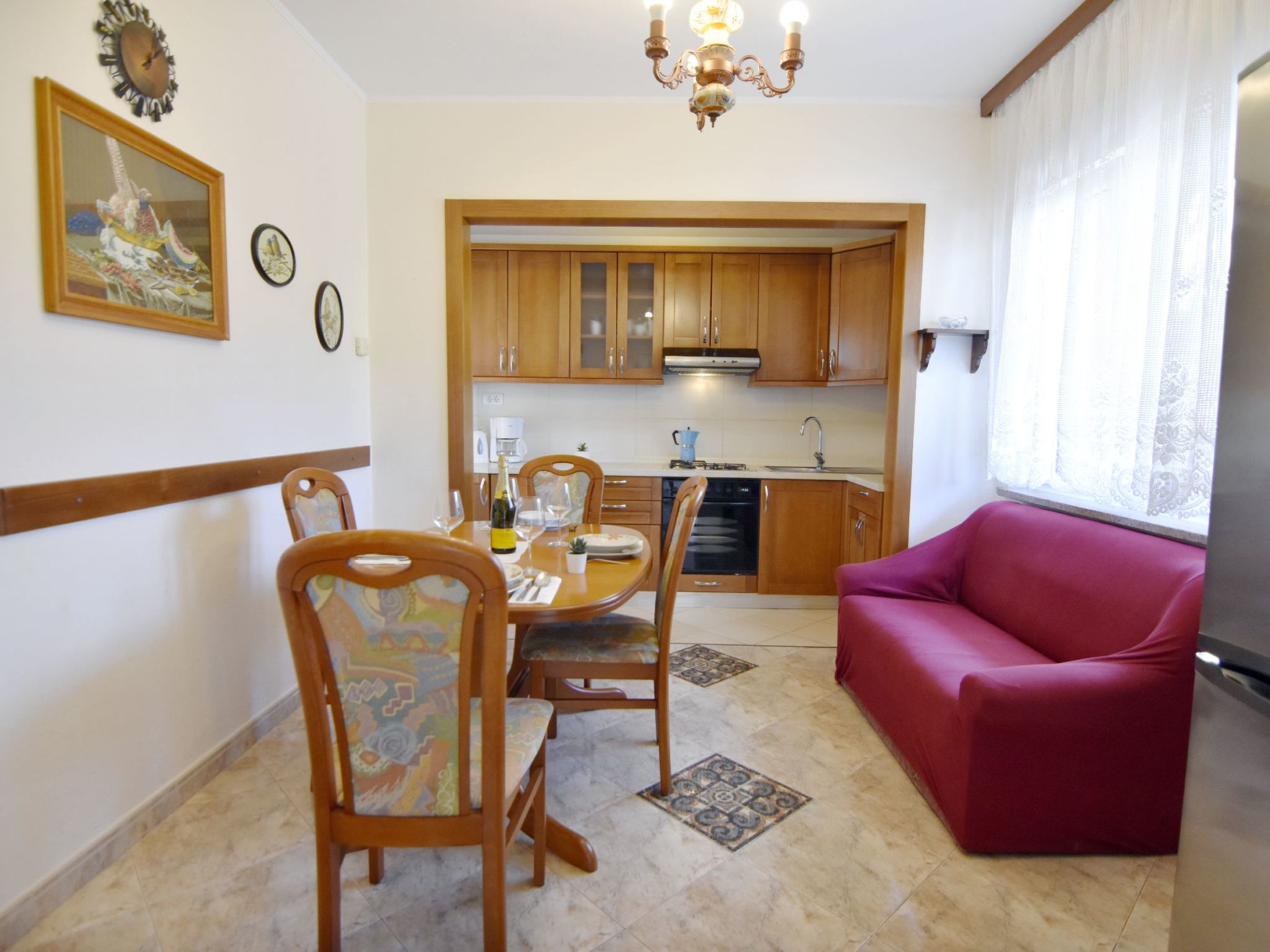 Photo of Zwei-Zimmer-Wohnung in der Nähe des Meeres Umag