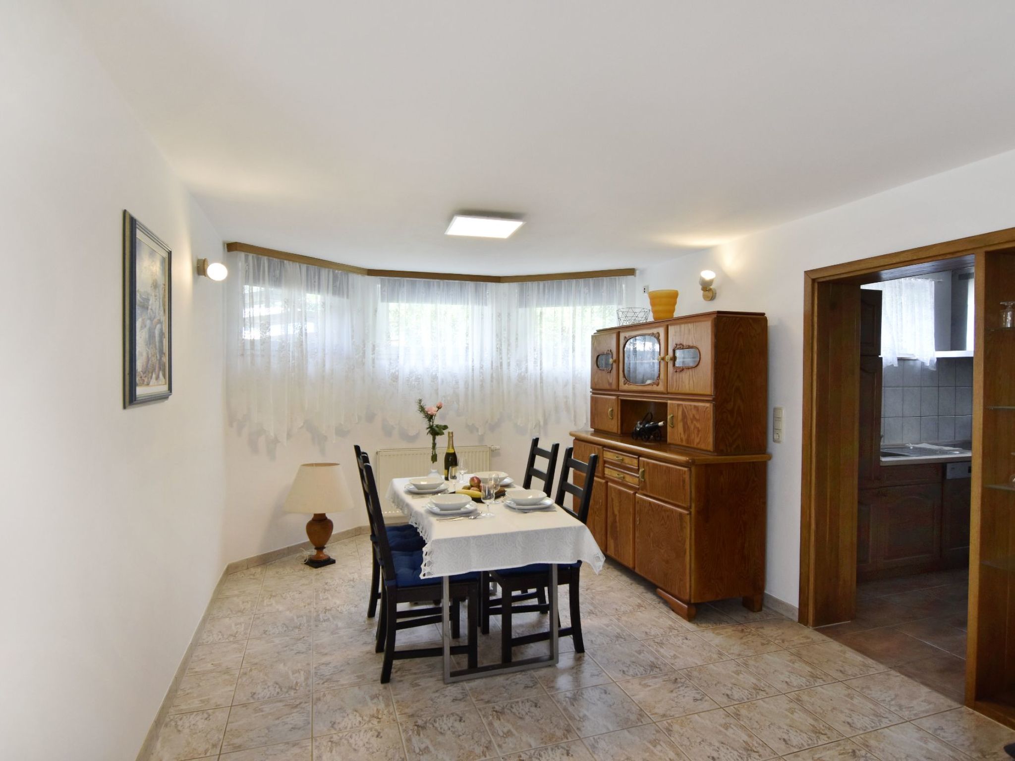 Photo of Geräumige Kellerwohnung in der Nähe von Umag