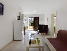 Villa Alpa 4: Modern appartement met jacuzzi op 400m van zee in Umag - thumbnail 5