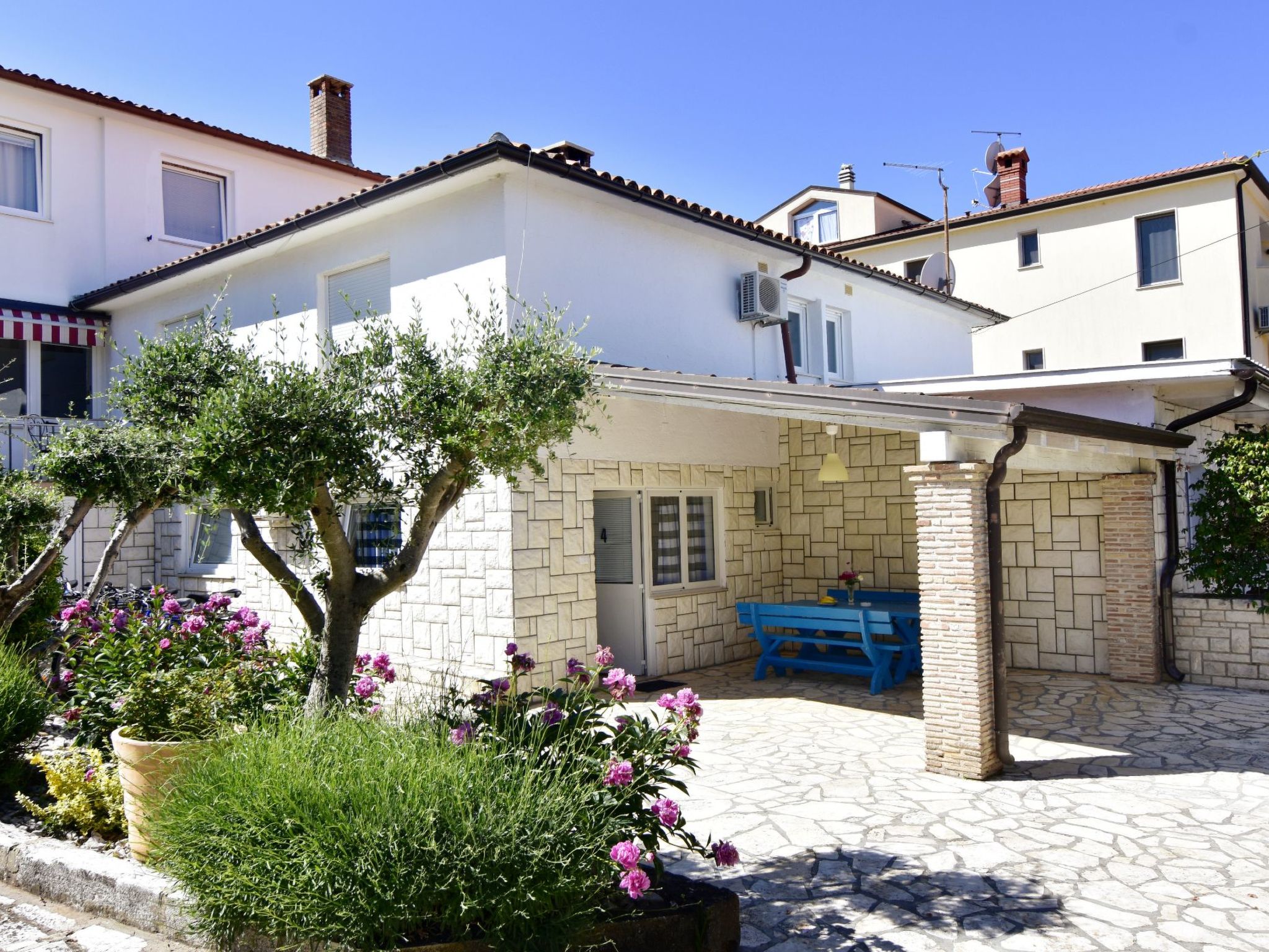 Photo of Apartment Nika 4 in der Residenz mit Pool und Whirlpool in Strandnähe