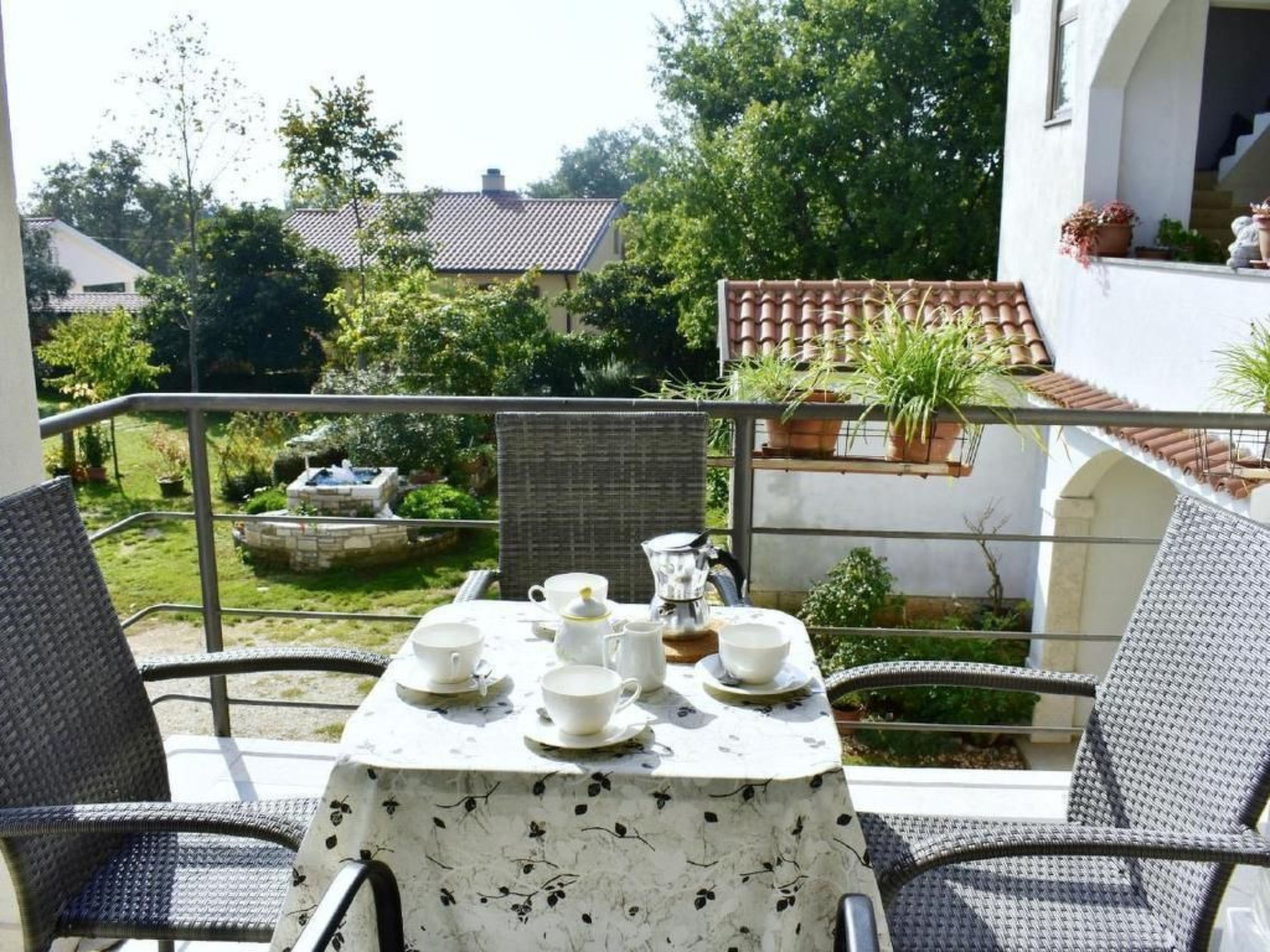 LOREDANA KAT-Image-tags.info