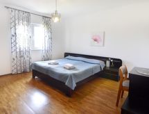 Vrijstaande vakantiewoning bij zee en golfbaan in Umag, Istrië - thumbnail 3