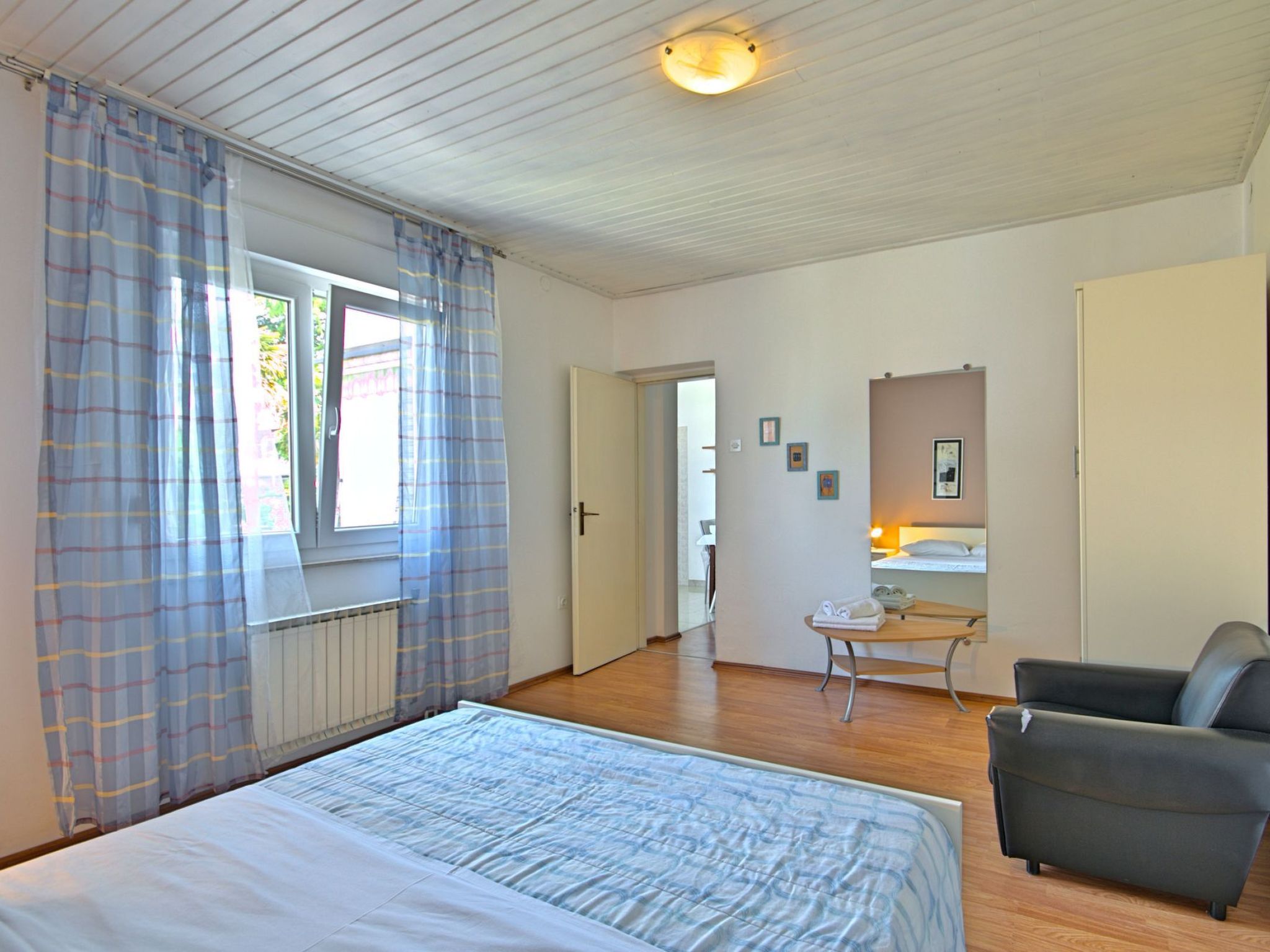 Photo of Apartment Nika 3 Umag mit Pool und Whirlpool 400 Meter vom Strand entfernt